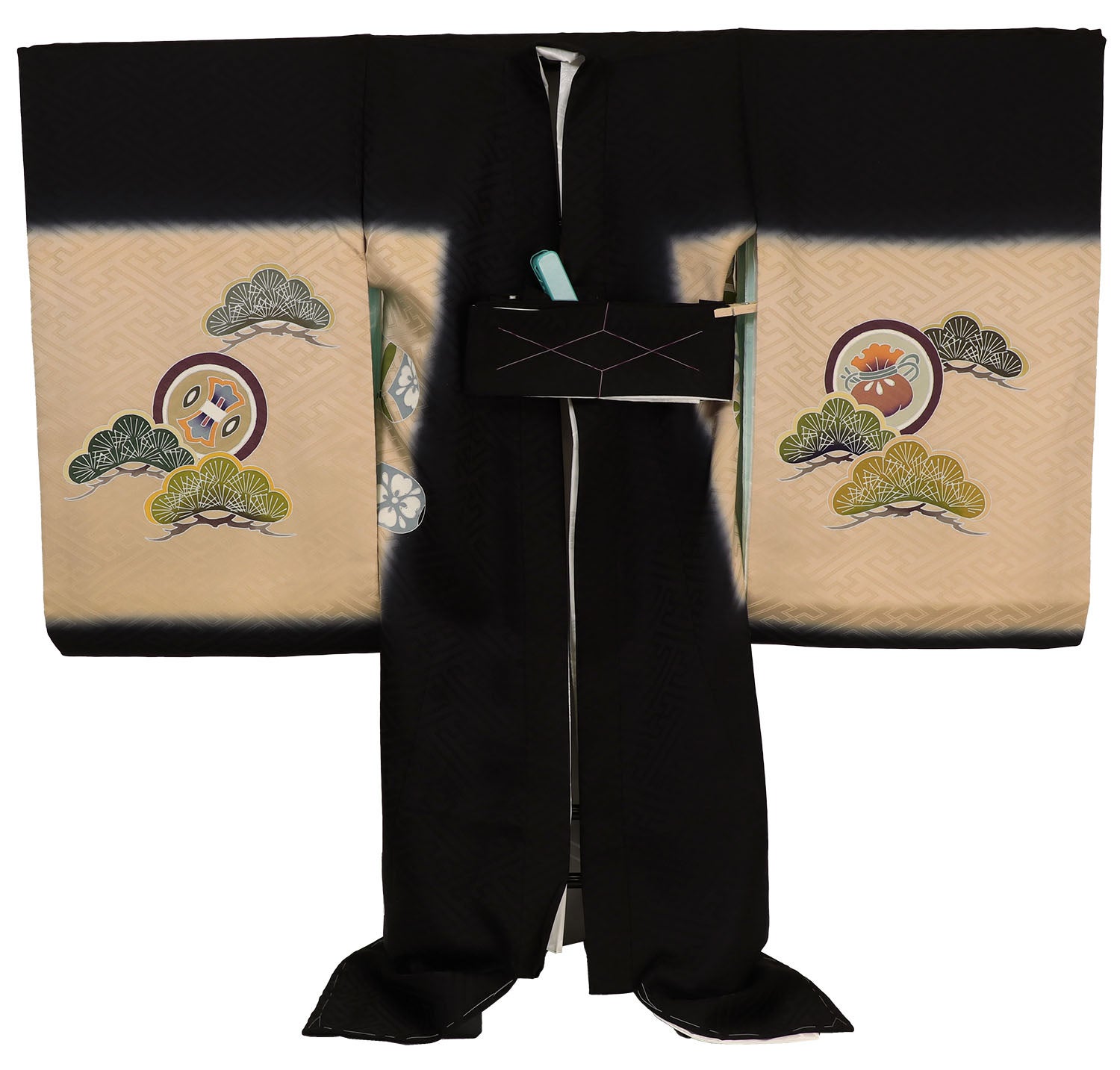 [レンタル] 男の子 お宮参り 産着 レンタル6点フルセット 正絹 打ち出の小槌に松と軍配 黒色の宅配レンタル - 2