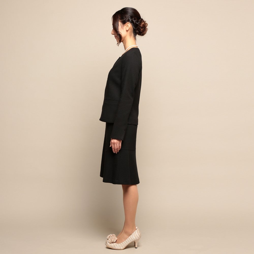 [レンタル] インディヴィ スラブツイード仕立て レディース フォーマルスーツ2点セット(ノーカラージャケット+フレアスカート) ブラックの宅配レンタル - 2