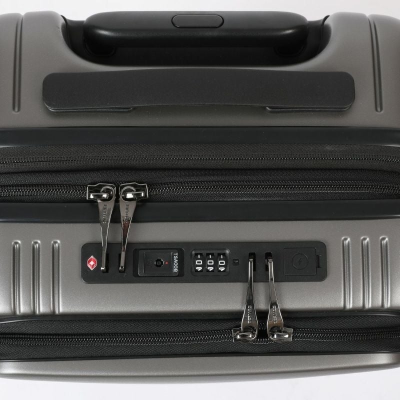 [レンタル] [1-3泊向けサイズ]BERMAS EURO CITY2 No.60295 フロントオープンファスナー38L 48cm ハードスーツケース ジェットブラックの宅配レンタル - 15