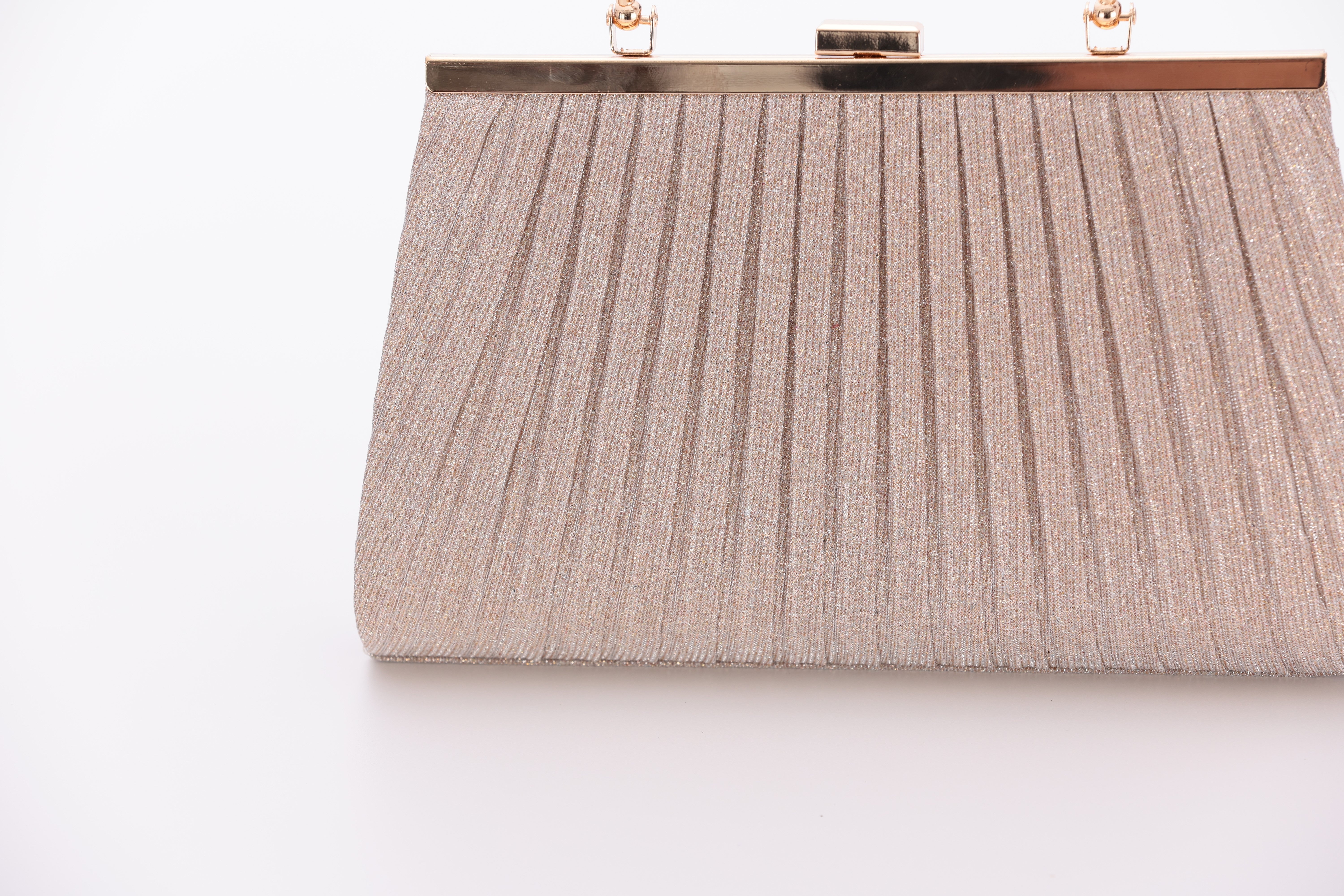 [レンタル] アートマリー メタルハンドルラメプリーツパーティーバッグ ベージュの宅配レンタル - 5