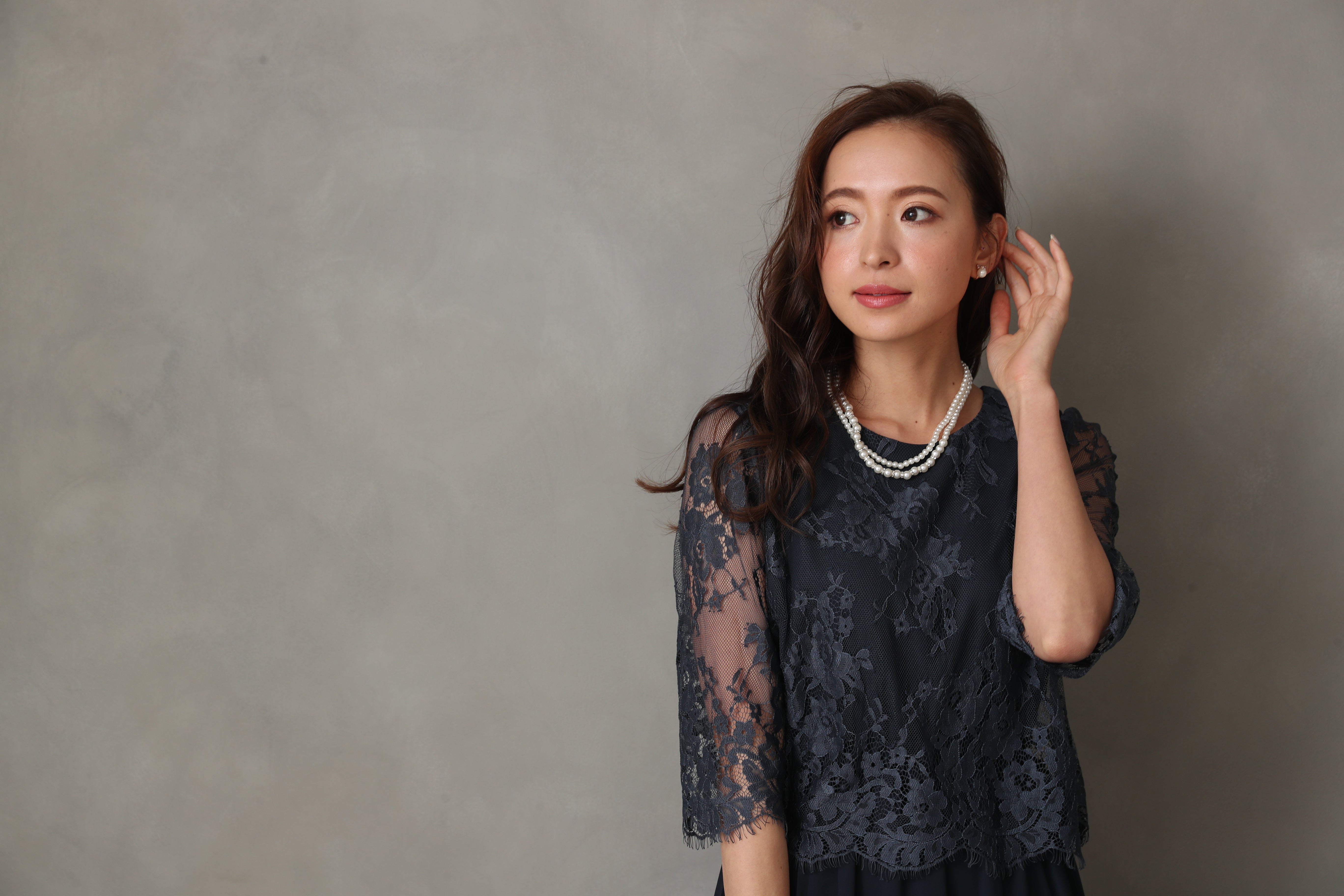 [レンタル] BELINDA DE CAPRIS サイドプリーツ レーススリーブ ワンピースドレス ネイビーの宅配レンタル - 36