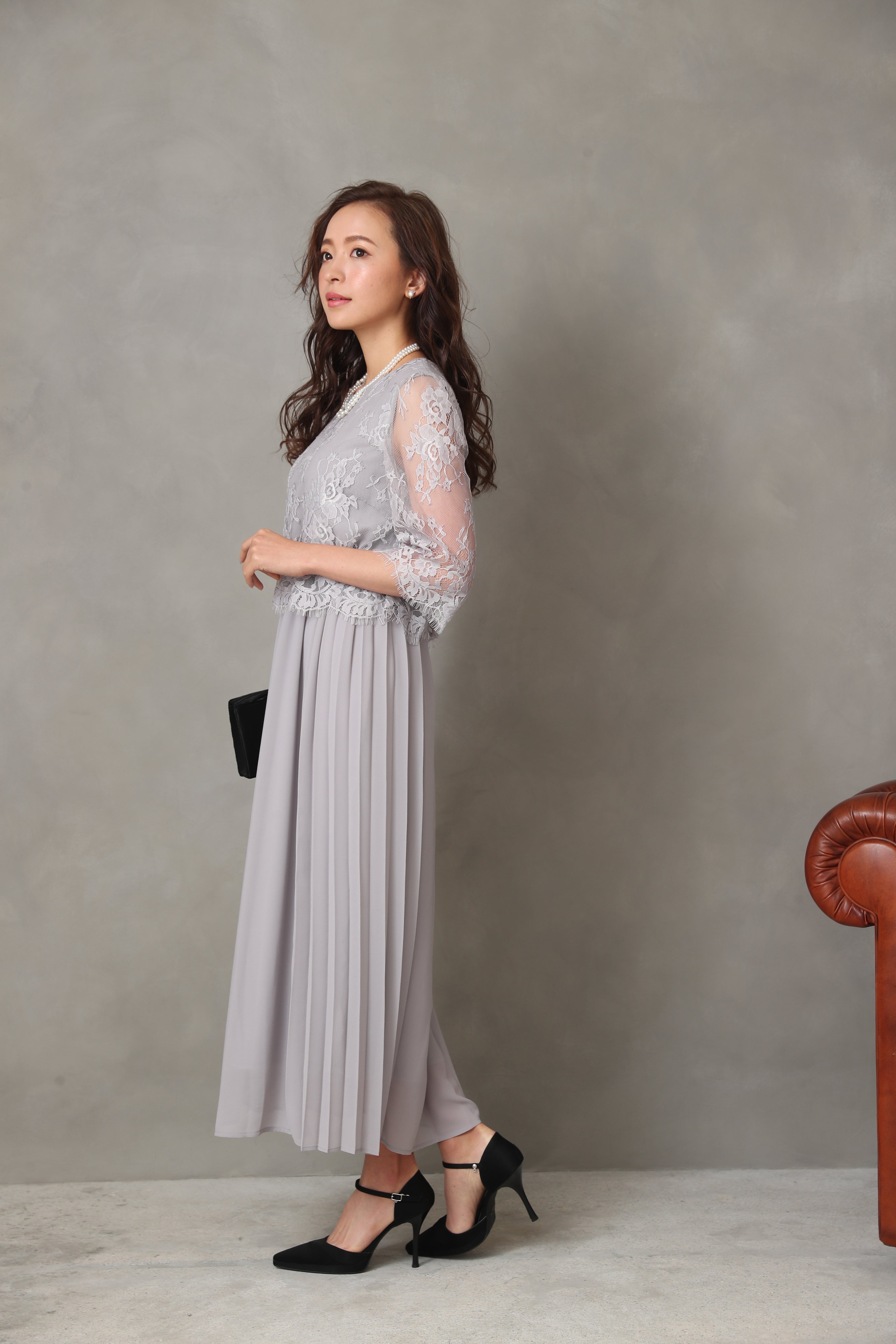 [レンタル] BELINDA DE CAPRIS サイドプリーツ レーススリーブ ワンピースドレス グレーの宅配レンタル - 17