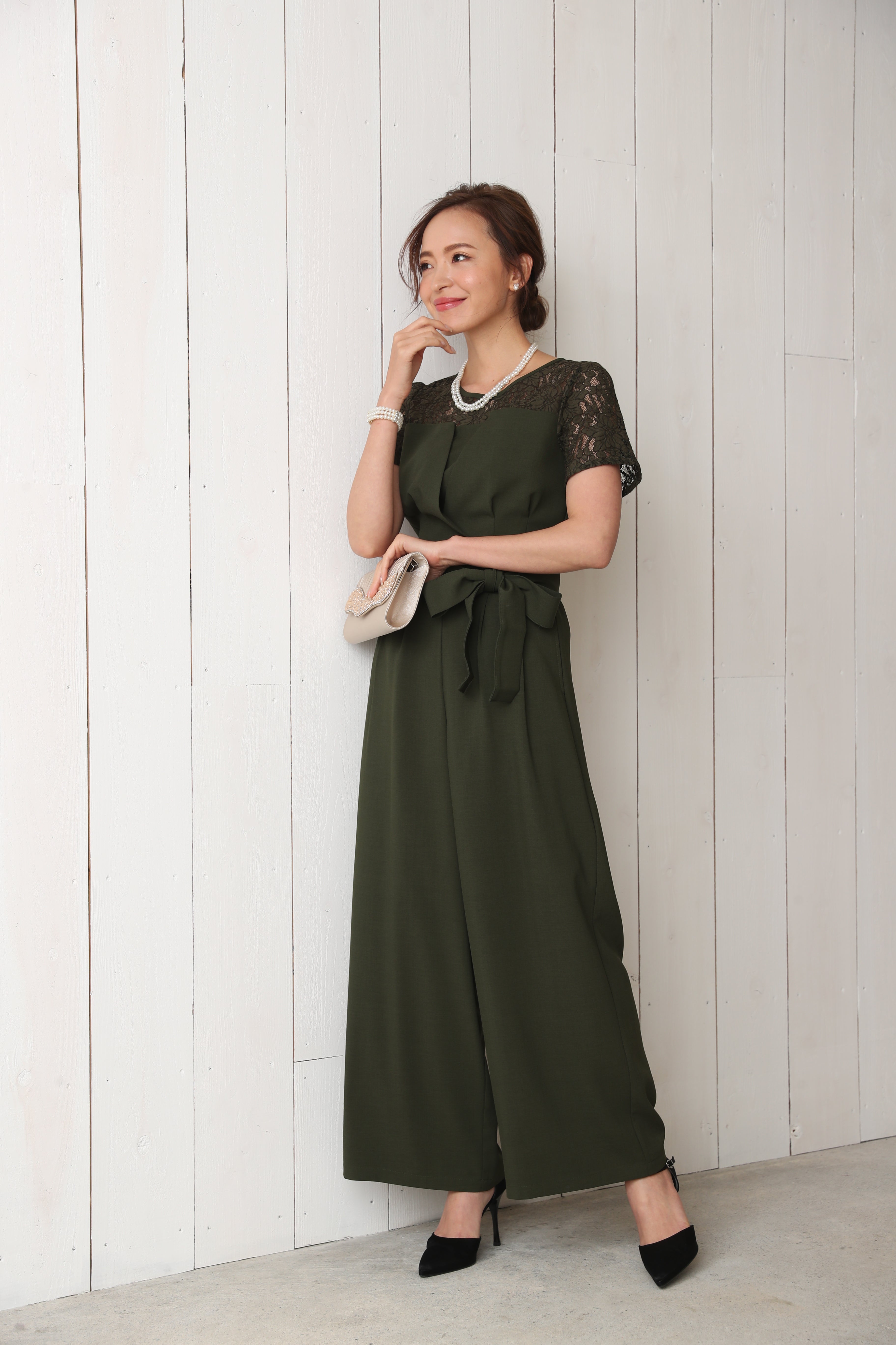 [レンタル] BELINDA DE CAPRIS 袖付きタックテーパード オールインワン パンツドレス カーキの宅配レンタル - 9