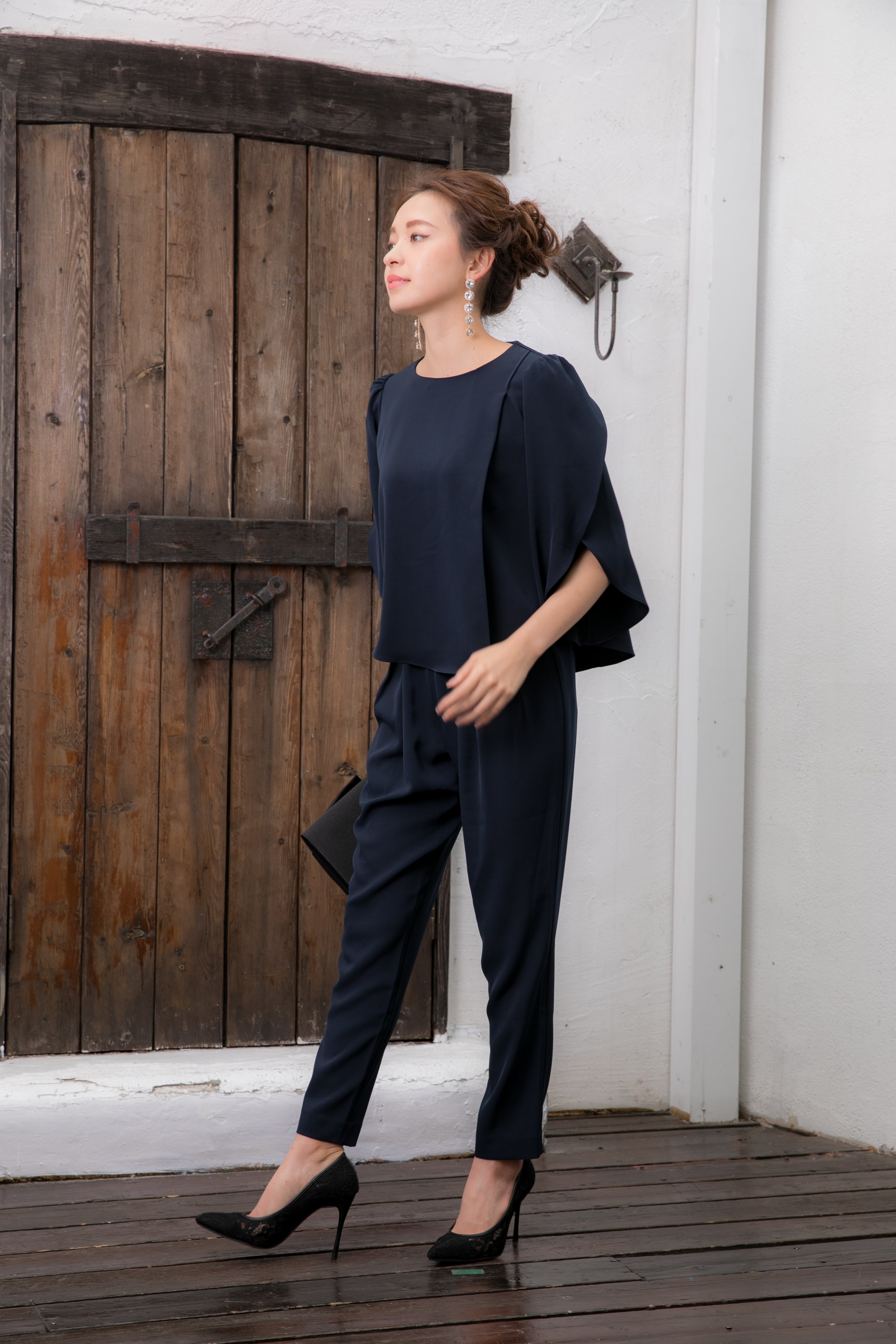 [レンタル] BELINDA DE CAPRIS チューリップスリーブ セットアップ パンツドレス ネイビーの宅配レンタル - 3