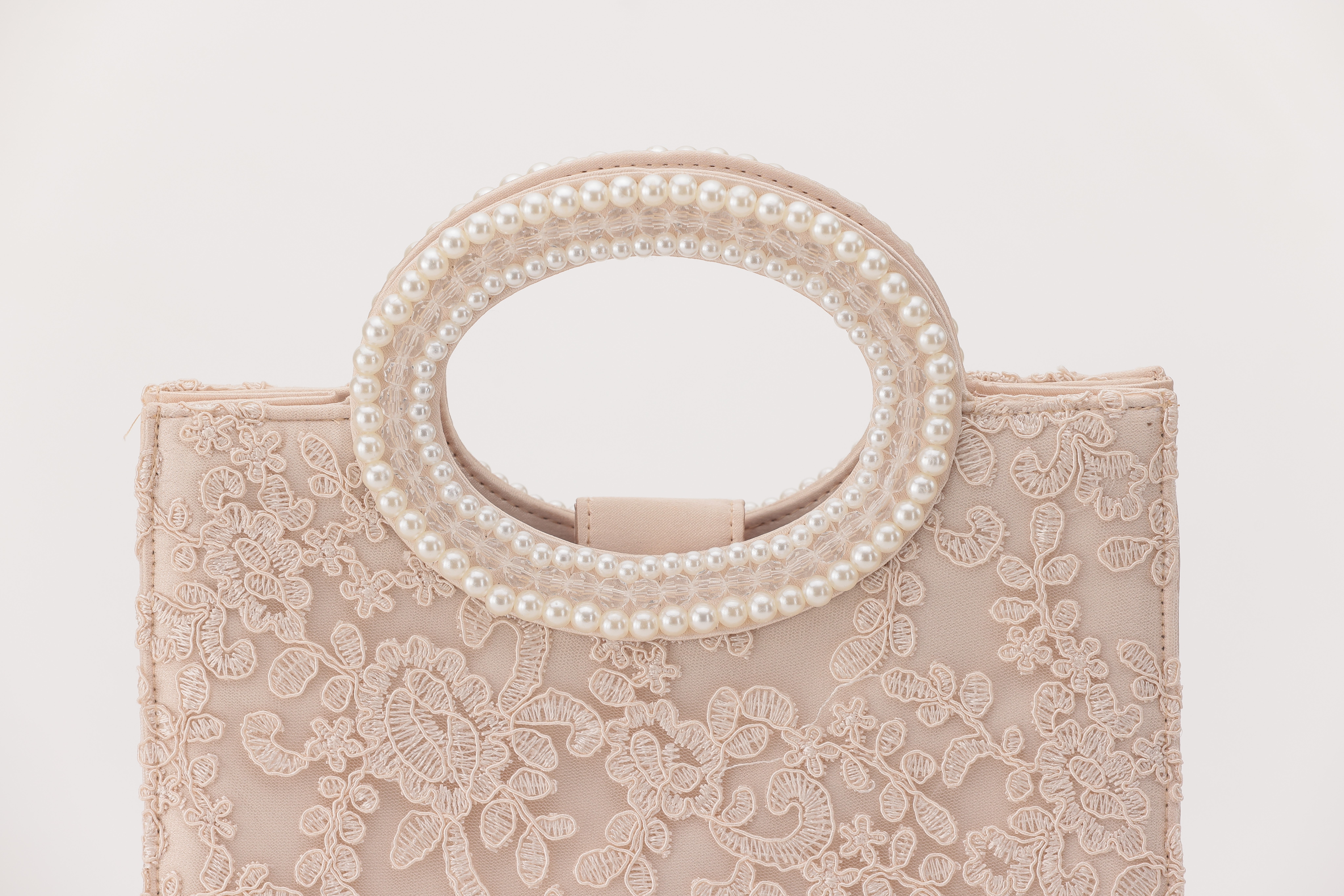 [レンタル] アートマリー ハンドパール刺繍パーティーバッグ ベージュの宅配レンタル - 5