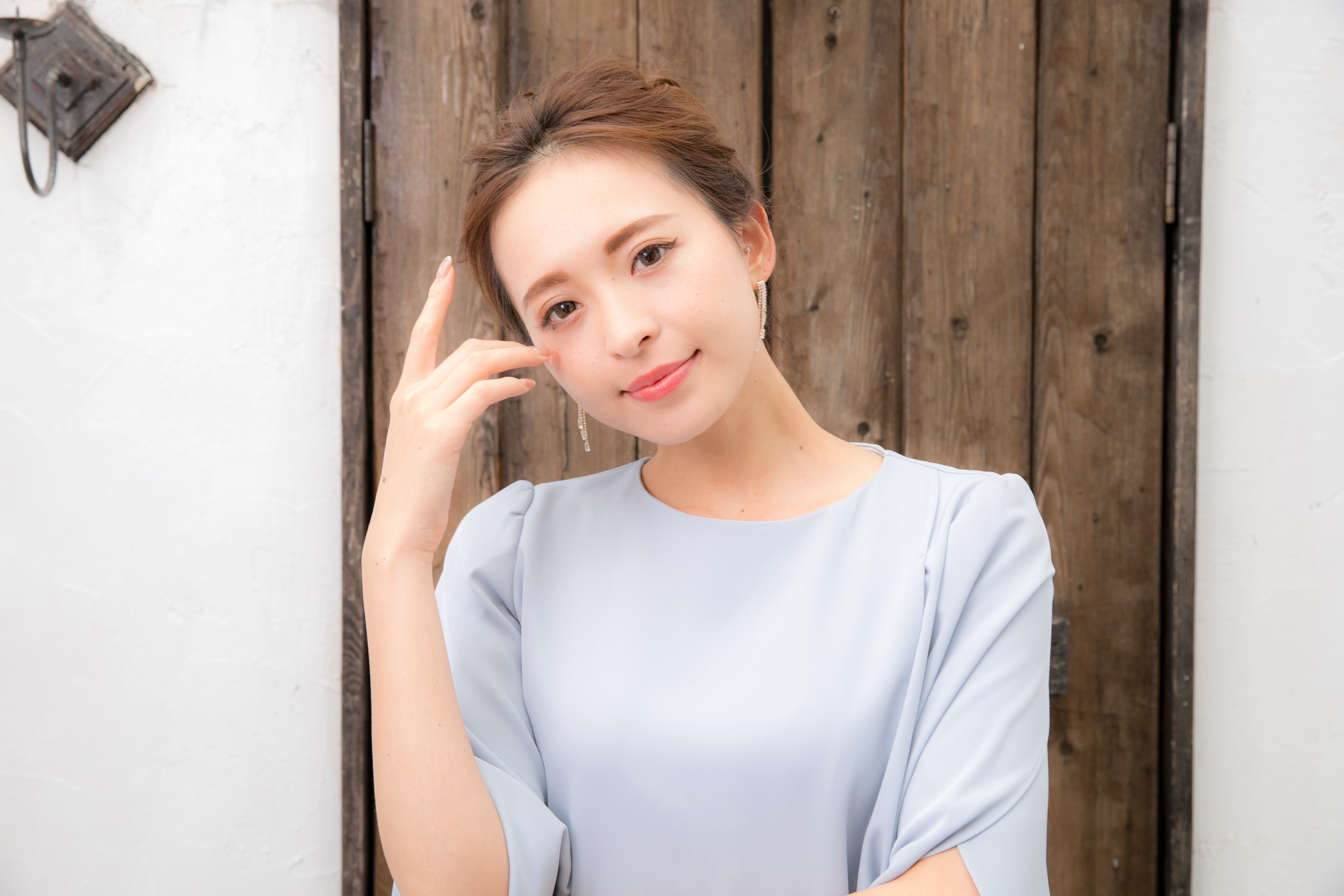 [レンタル] BELINDA DE CAPRIS チューリップスリーブ セットアップ パンツドレス グレー×ブラックの宅配レンタル - 18