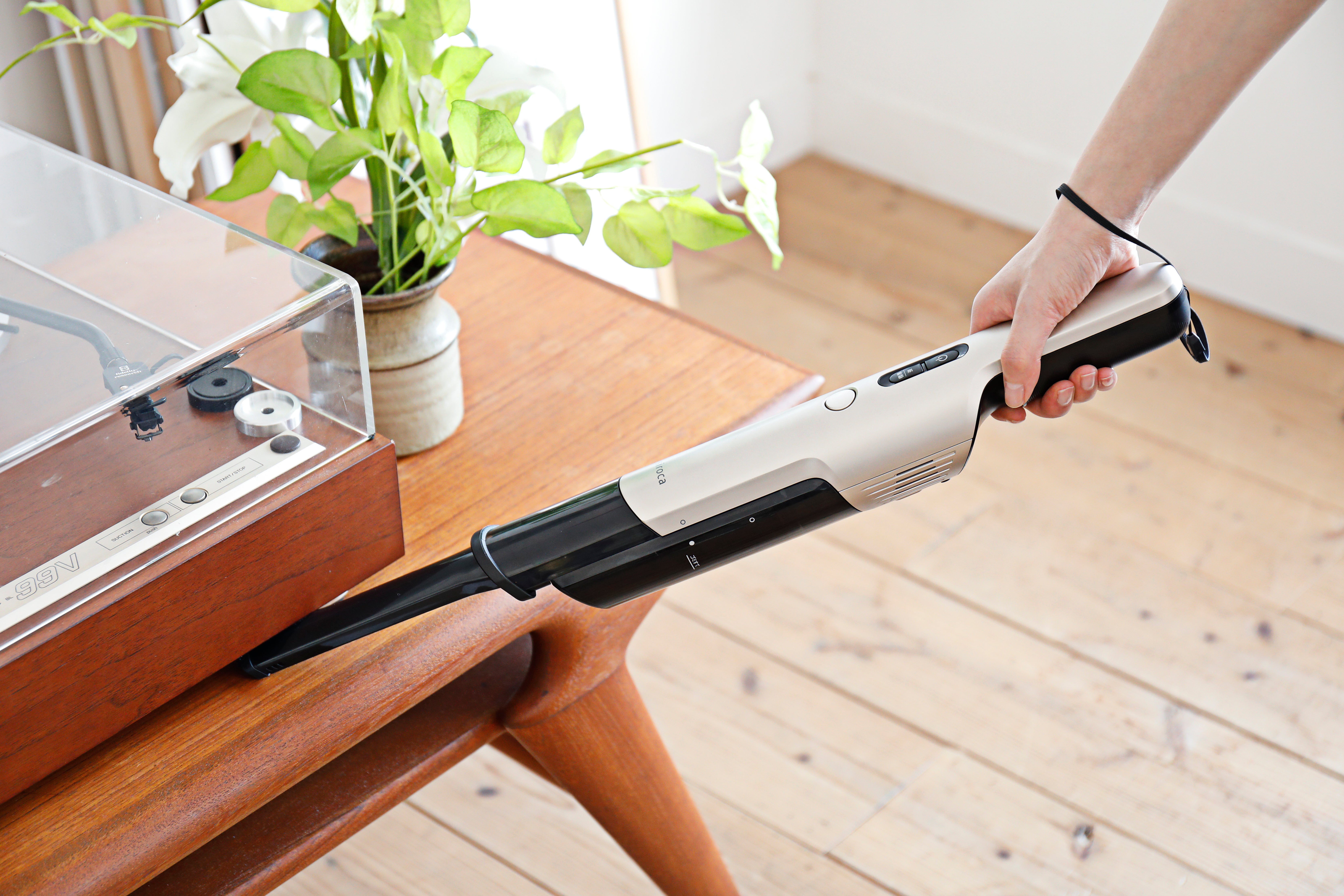 [レンタル] シロカ 2WAYコードレススティッククリーナー SV-S271 [超軽量0.9kg掃除機/ハンディ可] シャンパンシルバー - 12