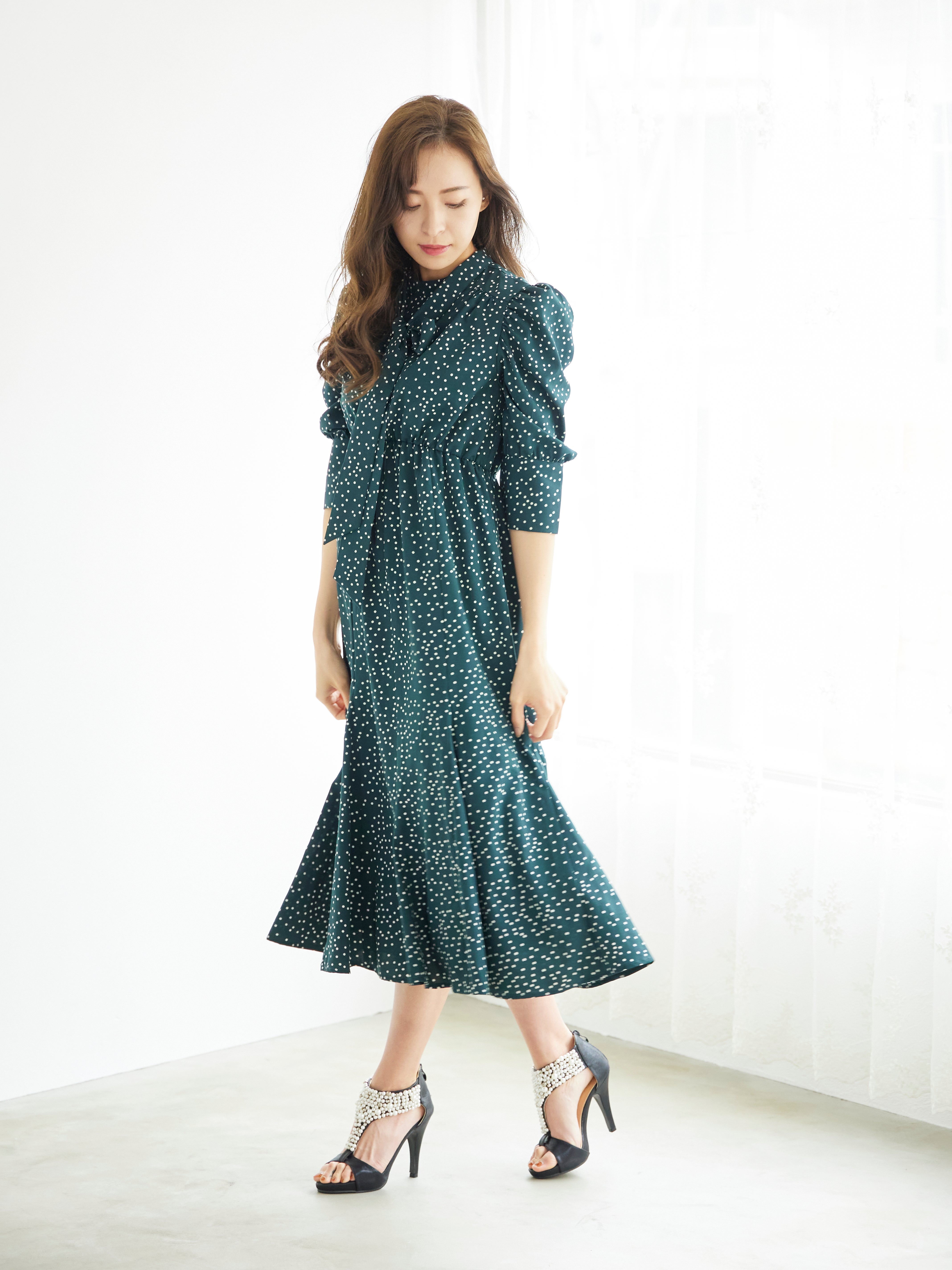 [レンタル] BELINDA DE CAPRIS ギャザースリーブ ドットワンピースドレス グリーンの宅配レンタル - 10