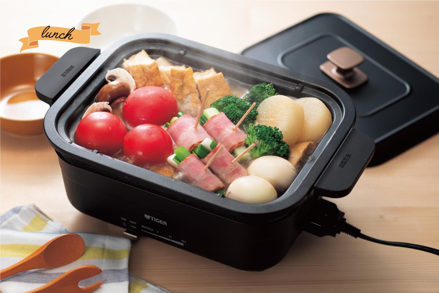 美品　タイガー電気ホットプレート　CRL-A200 WC CRL-A200-WC ホットプレート ダイニングプレート セラミックホワイト