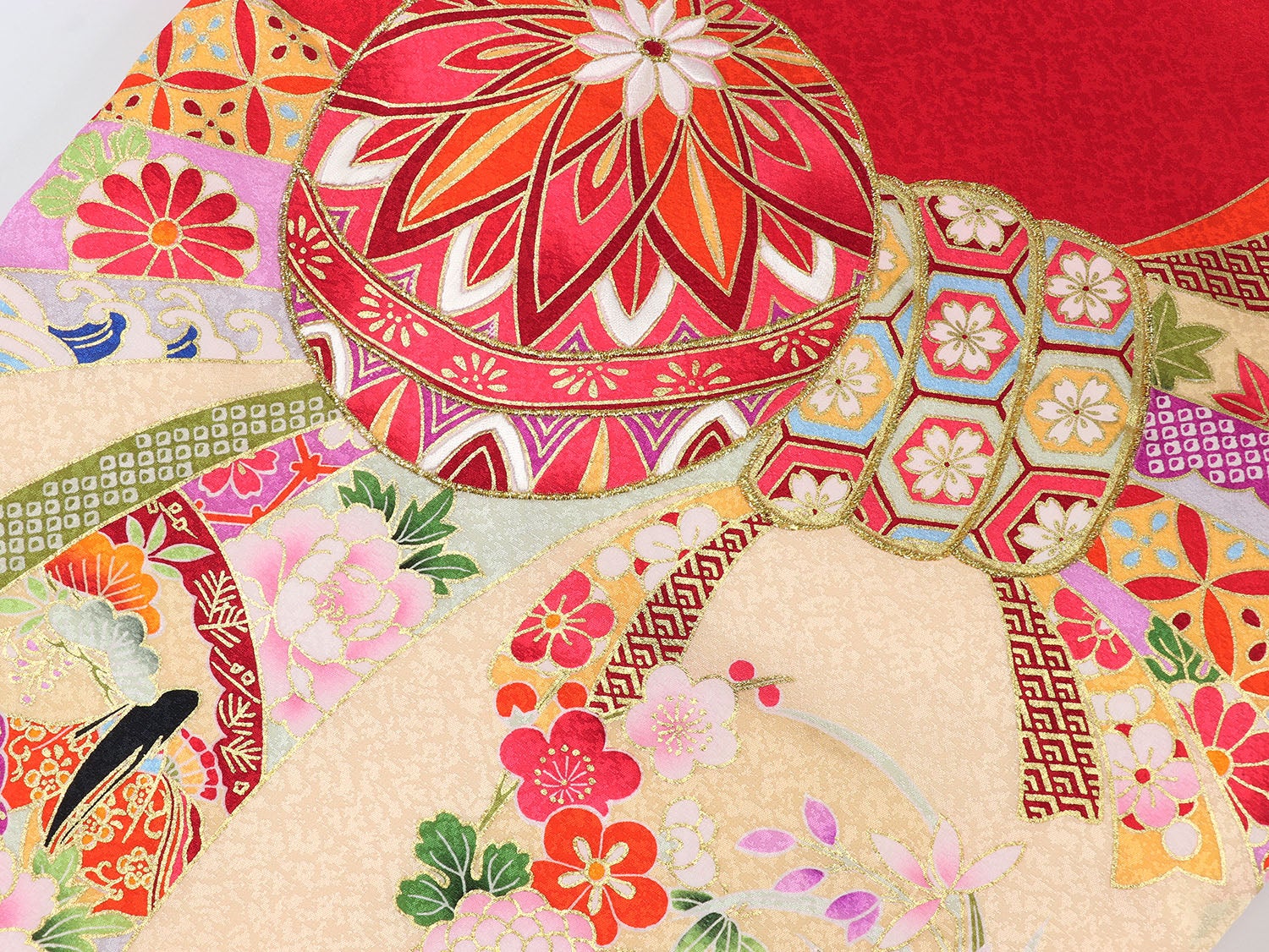 [レンタル] 女の子 お宮参り 産着 レンタル6点フルセット 正絹 鞠に十徳の束熨斗 赤色の宅配レンタル - 4