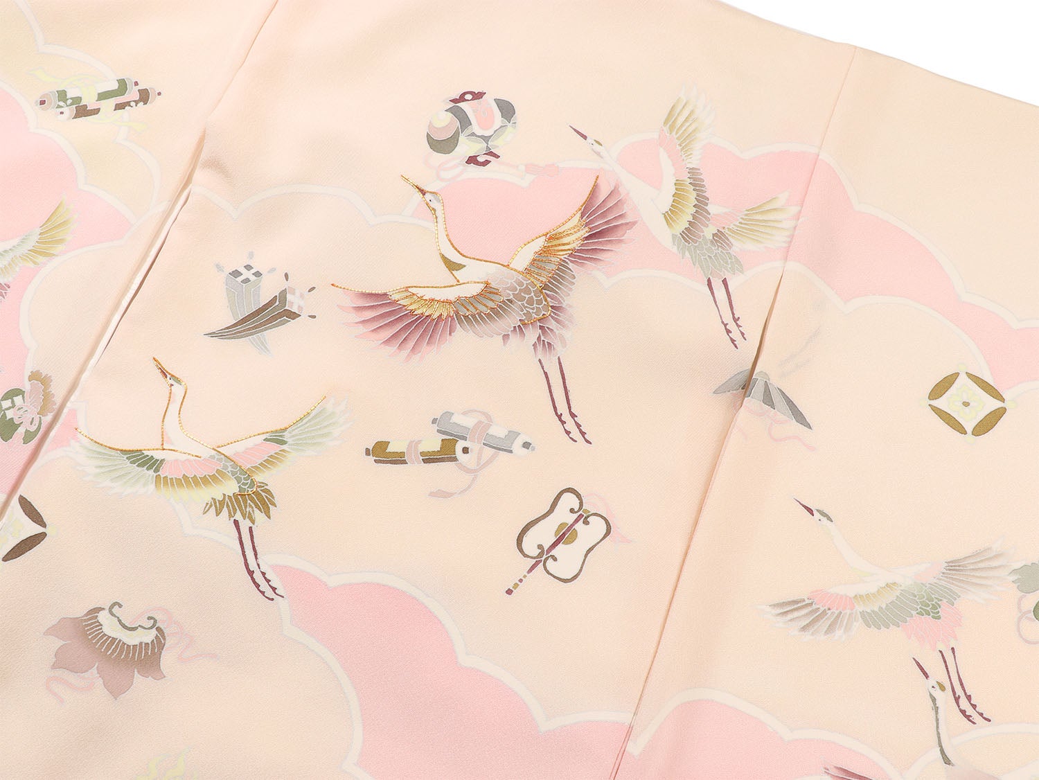 [レンタル] 女の子 お宮参り 産着 レンタル6点フルセット 正絹 鶴に宝づくし クリーム色に薄ピンクの宅配レンタル - 4