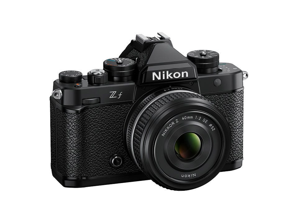 [レンタル] ニコン Z f ボディ NIKKOR Z 40mm f/2 (SE) レンズキット ミラーレス一眼