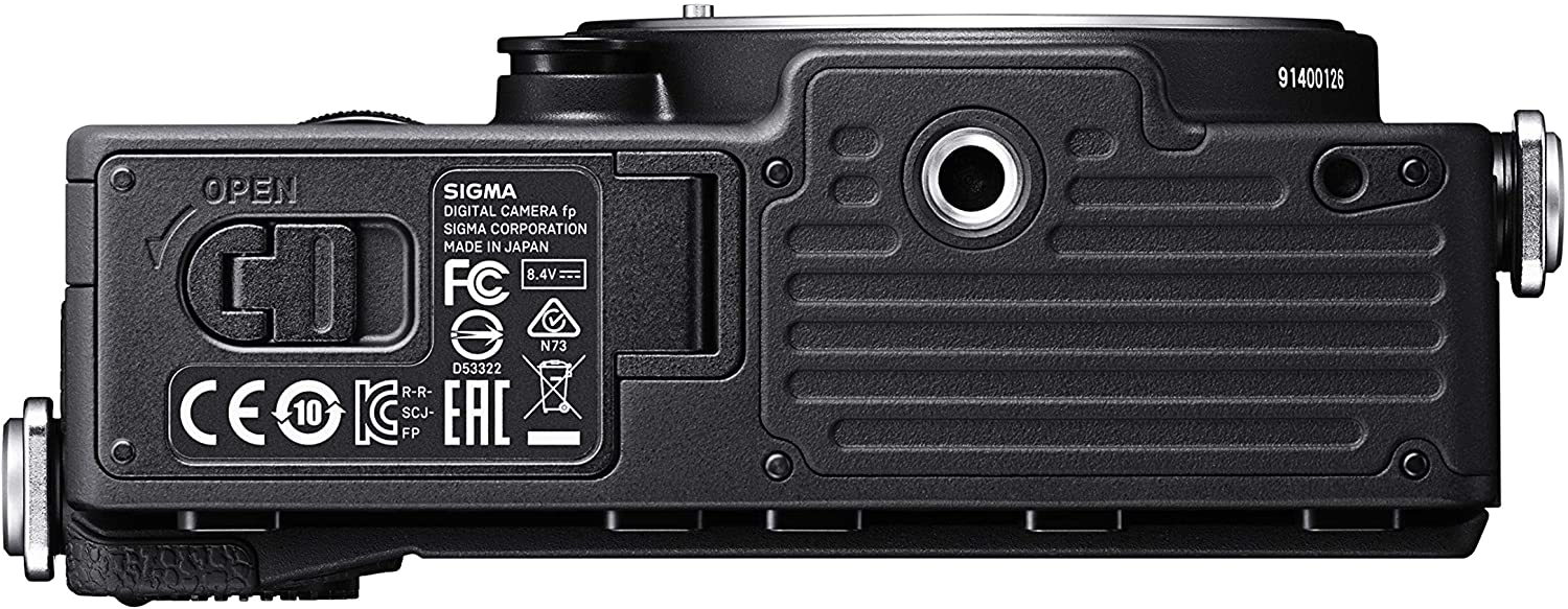 レンタル] シグマ fp ボディ ミラーレス一眼 - Rentio[レンティオ]