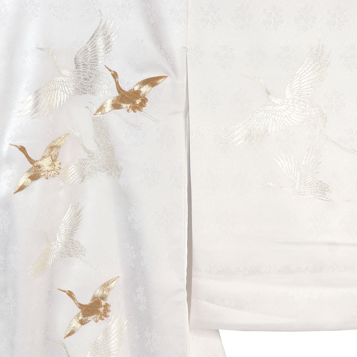 [レンタル] 女の子 お宮参り 産着 レンタル6点フルセット 正絹 金鶴 紗綾形の白色の宅配レンタル - 3