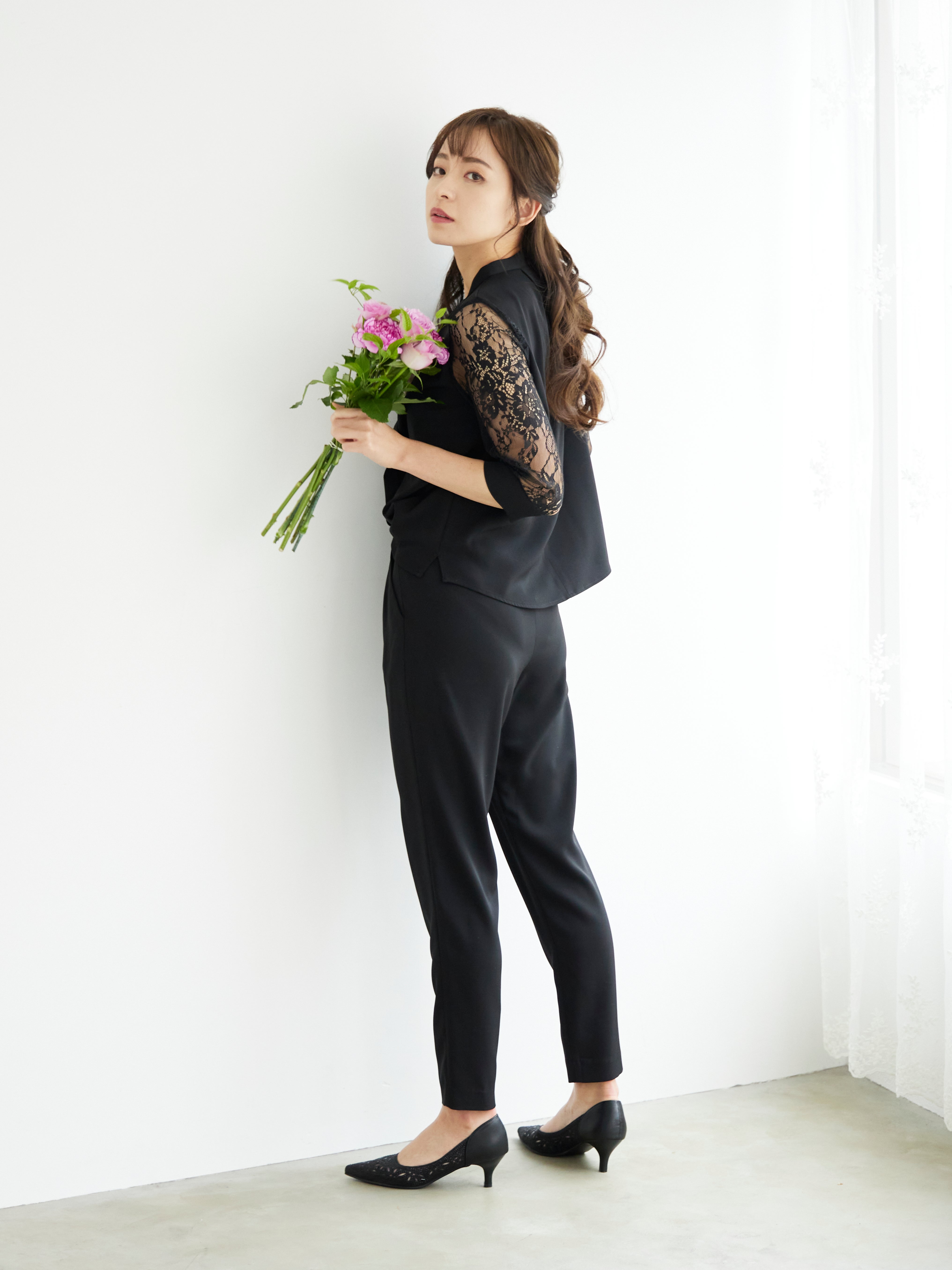 [レンタル] BELINDA DE CAPRIS 前開きブラウス セットアップ テーパードパンツドレス ブラックの宅配レンタル - 9