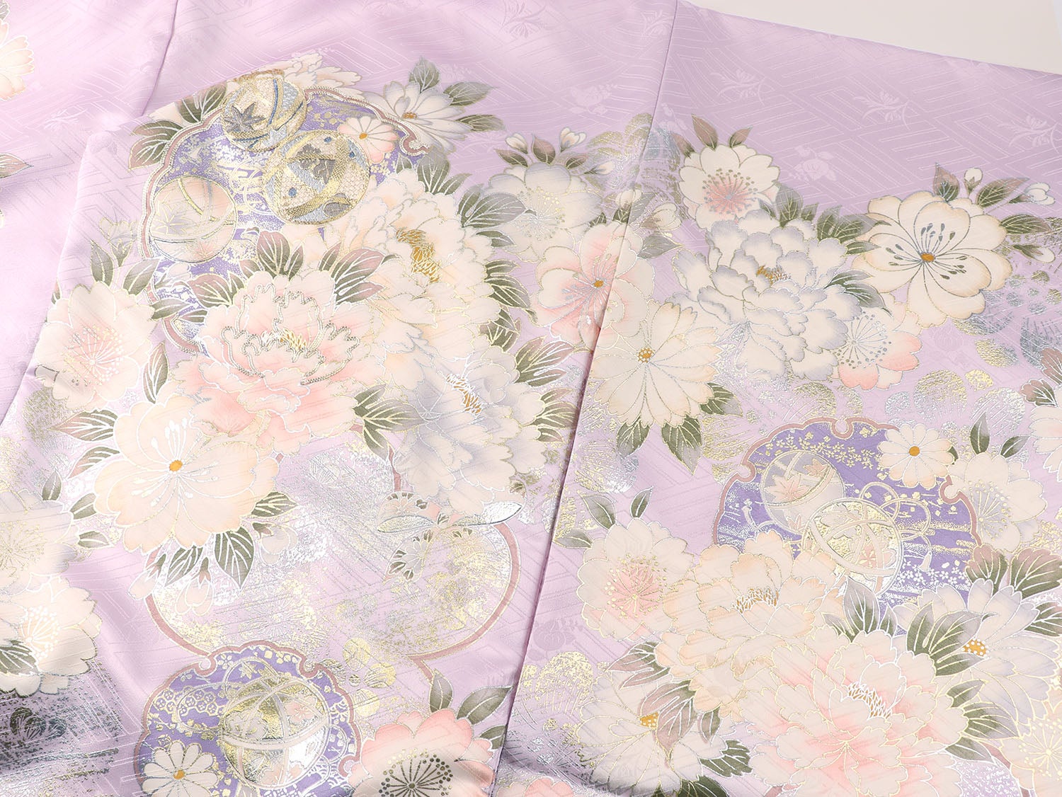 [レンタル] 女の子 お宮参り 産着 レンタル6点フルセット 正絹 鞠に桜づくし 紗綾形の藤色の宅配レンタル - 4