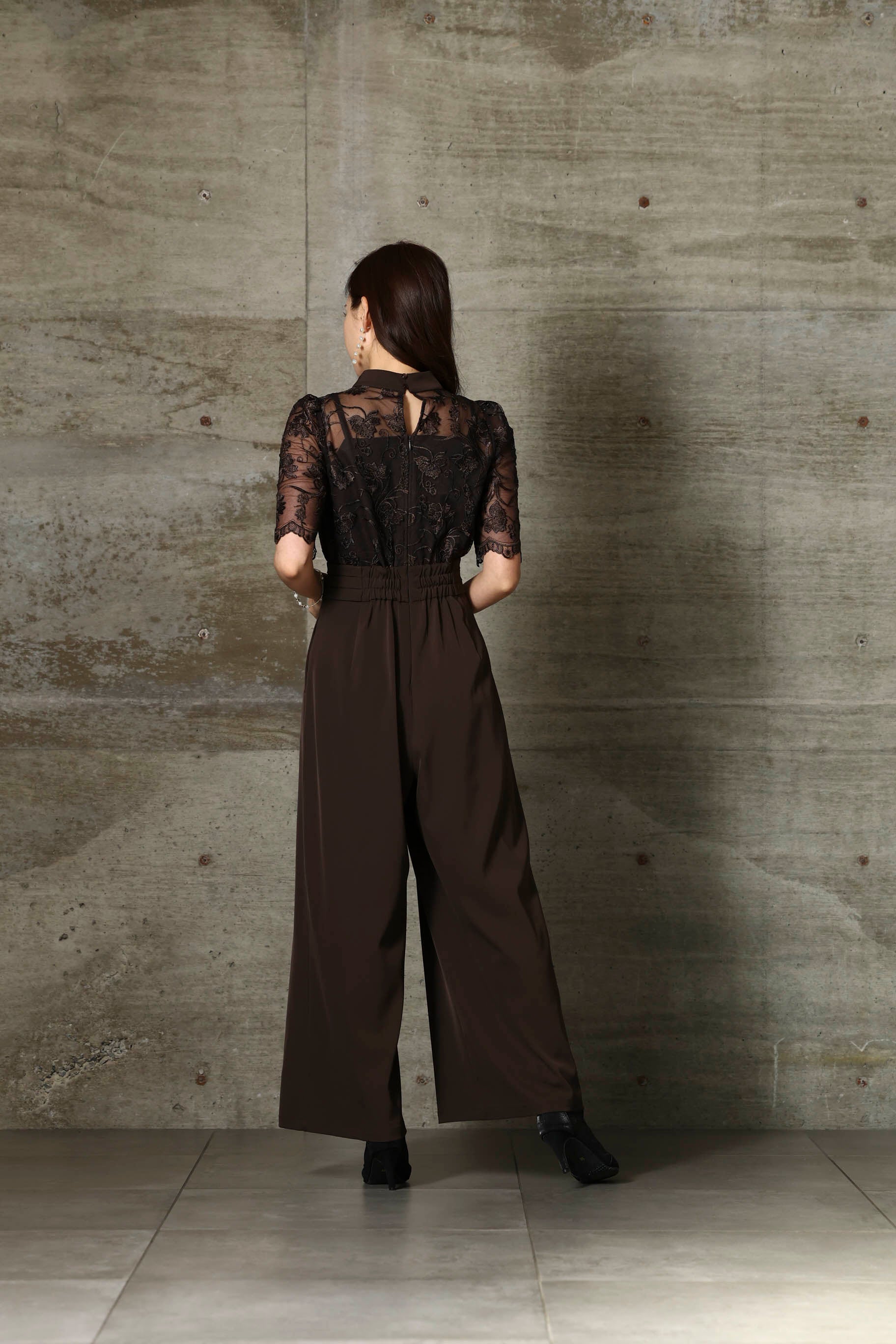 [レンタル] BELINDA DE CAPRIS 刺繍レース オールインワン パンツドレス ブラウンの宅配レンタル - 8