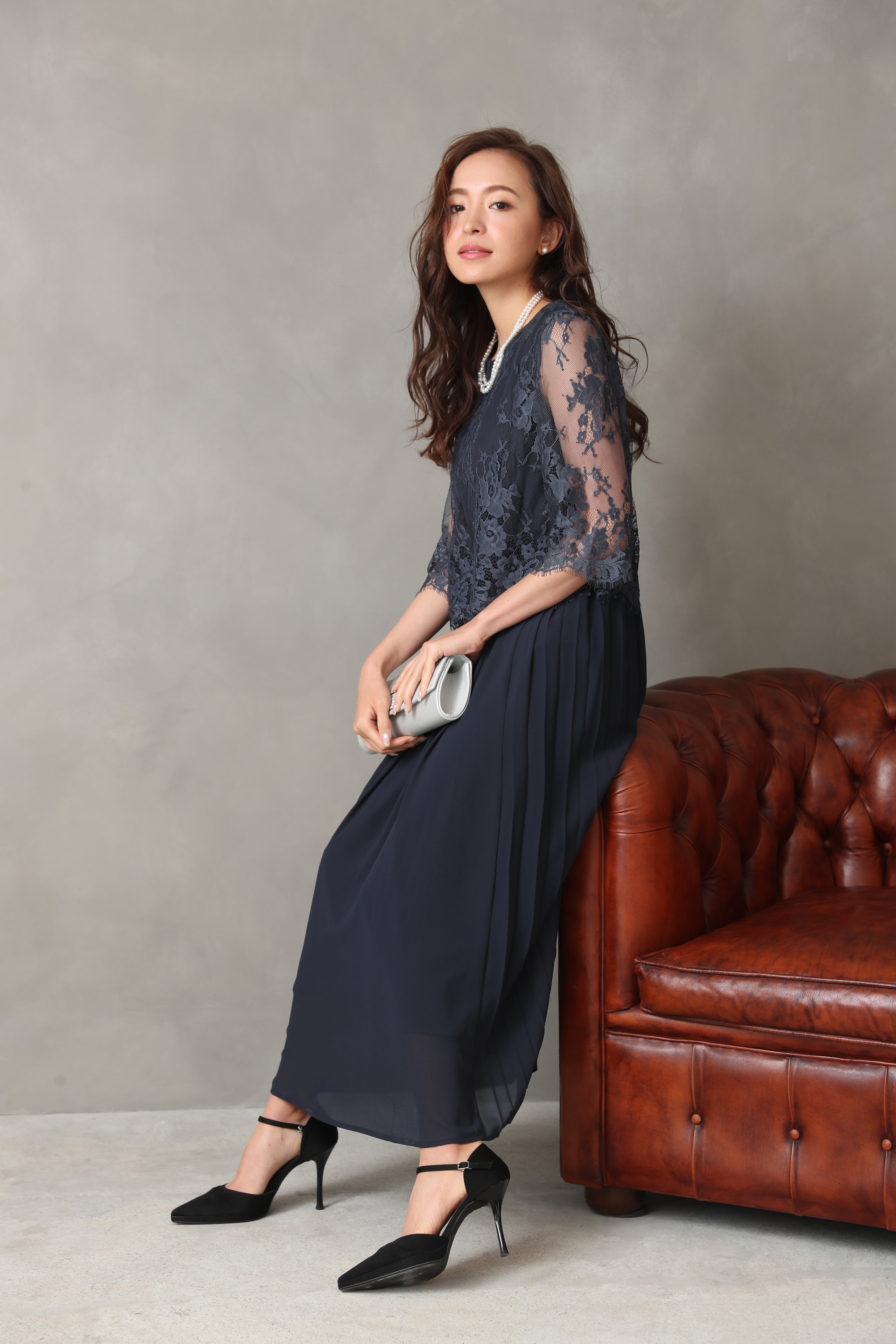 [レンタル] BELINDA DE CAPRIS サイドプリーツ レーススリーブ ワンピースドレス ネイビーの宅配レンタル - 7