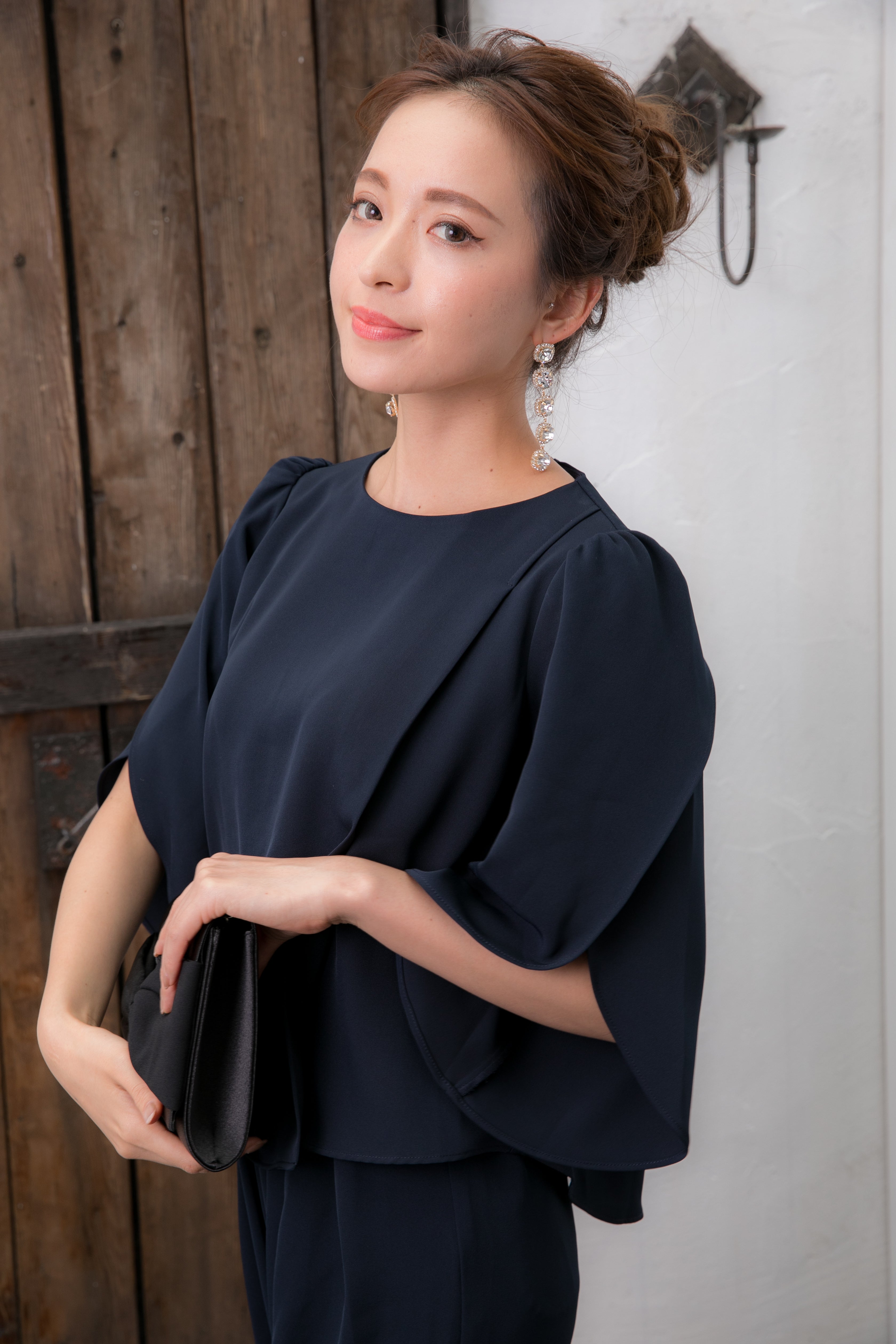 [レンタル] BELINDA DE CAPRIS チューリップスリーブ セットアップ パンツドレス ネイビーの宅配レンタル - 8