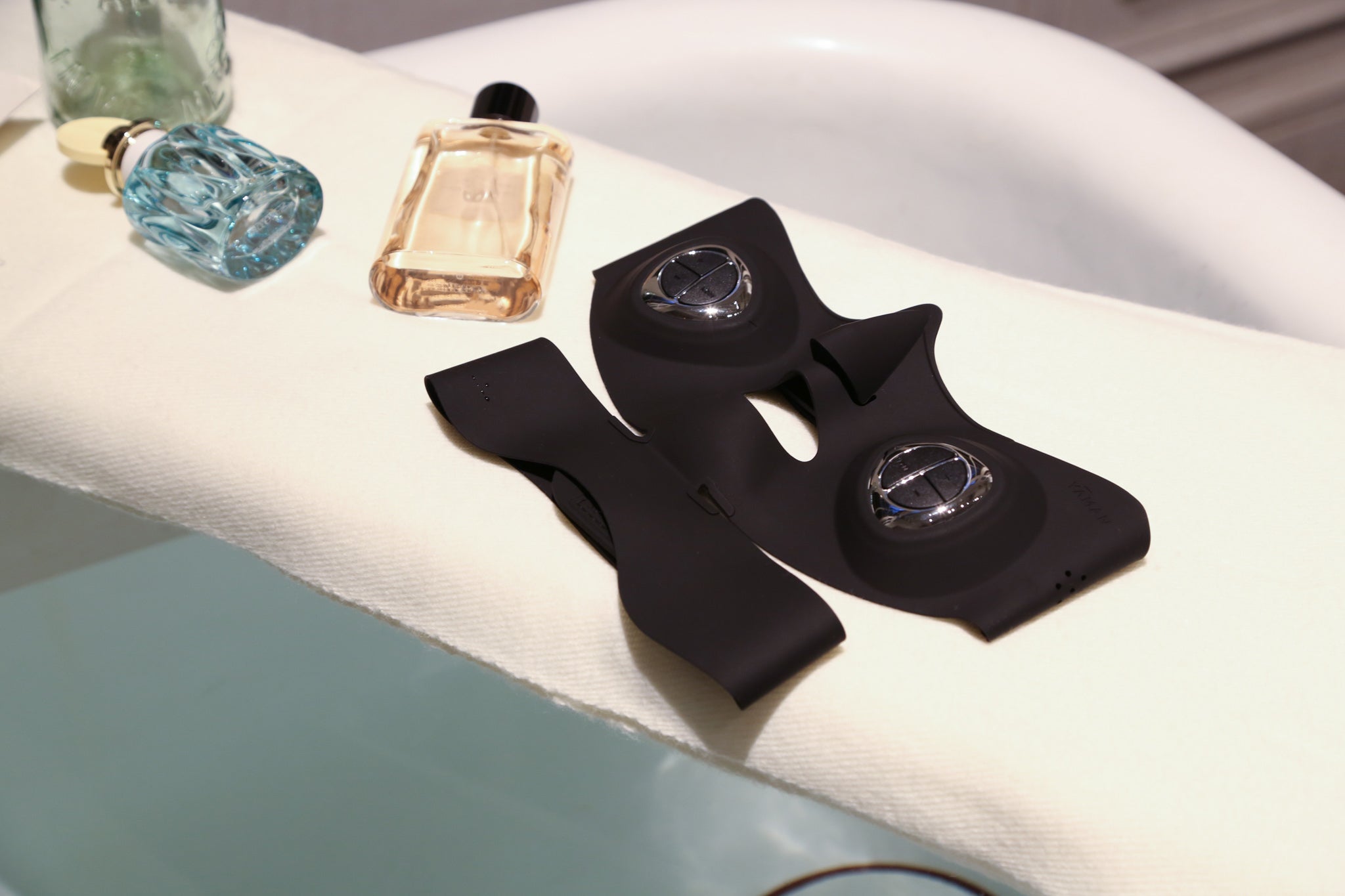 [レンタル] ヤーマン メディリフトアクア EP-17SB - 2