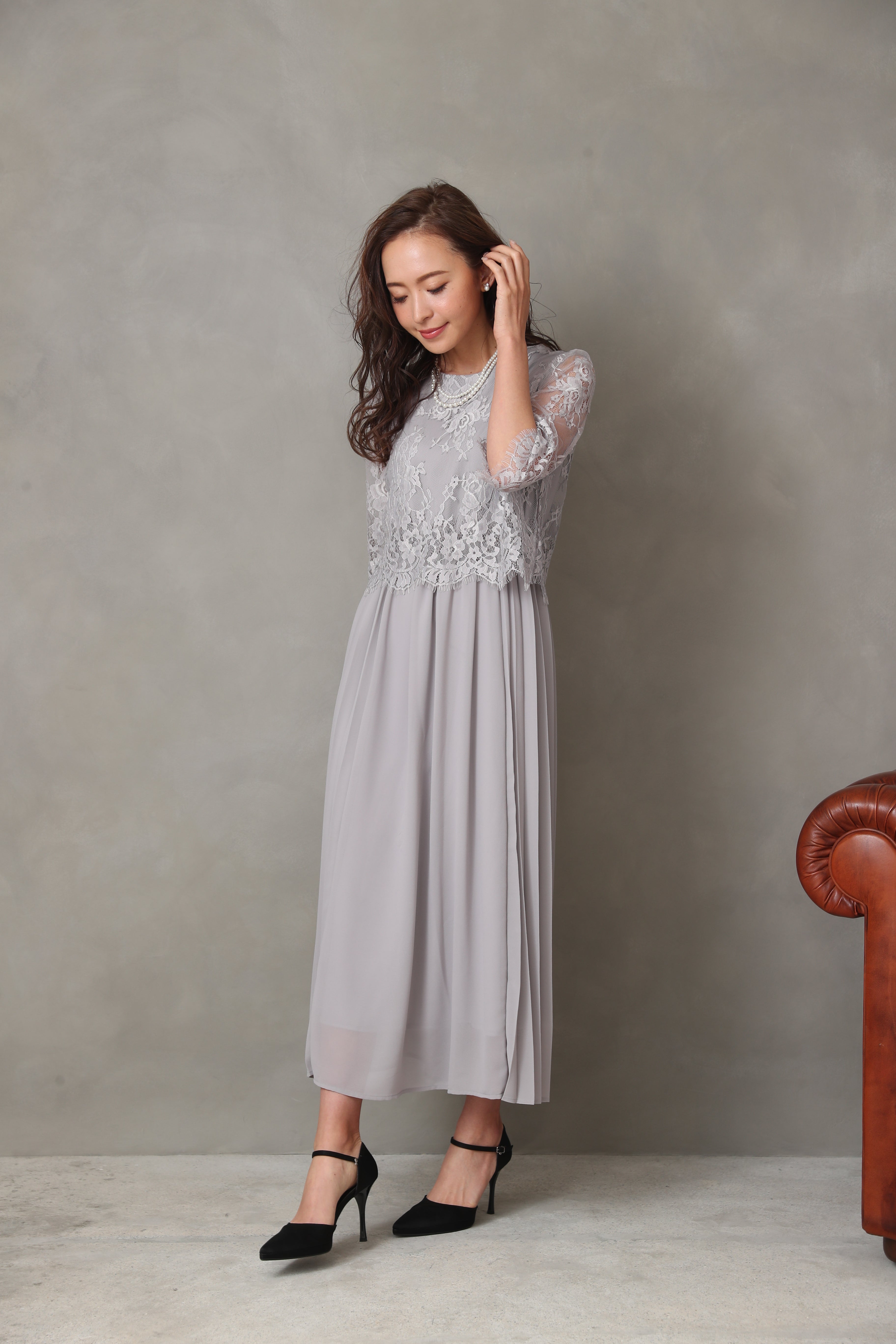 [レンタル] BELINDA DE CAPRIS サイドプリーツ レーススリーブ ワンピースドレス グレーの宅配レンタル - 13