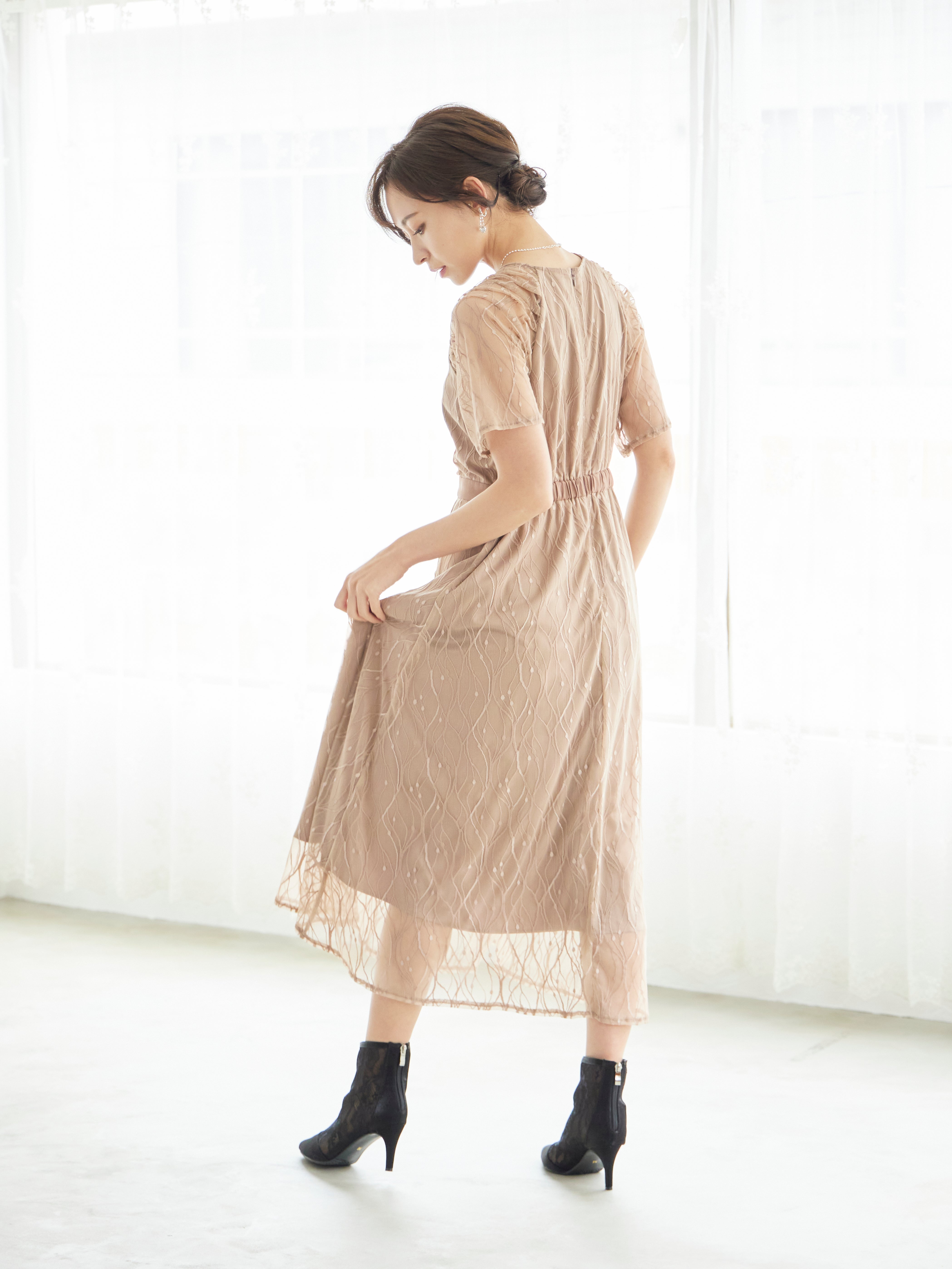 [レンタル] BELINDA DE CAPRIS ラグランスリーブレース ワンピースドレス ベージュの宅配レンタル - 5