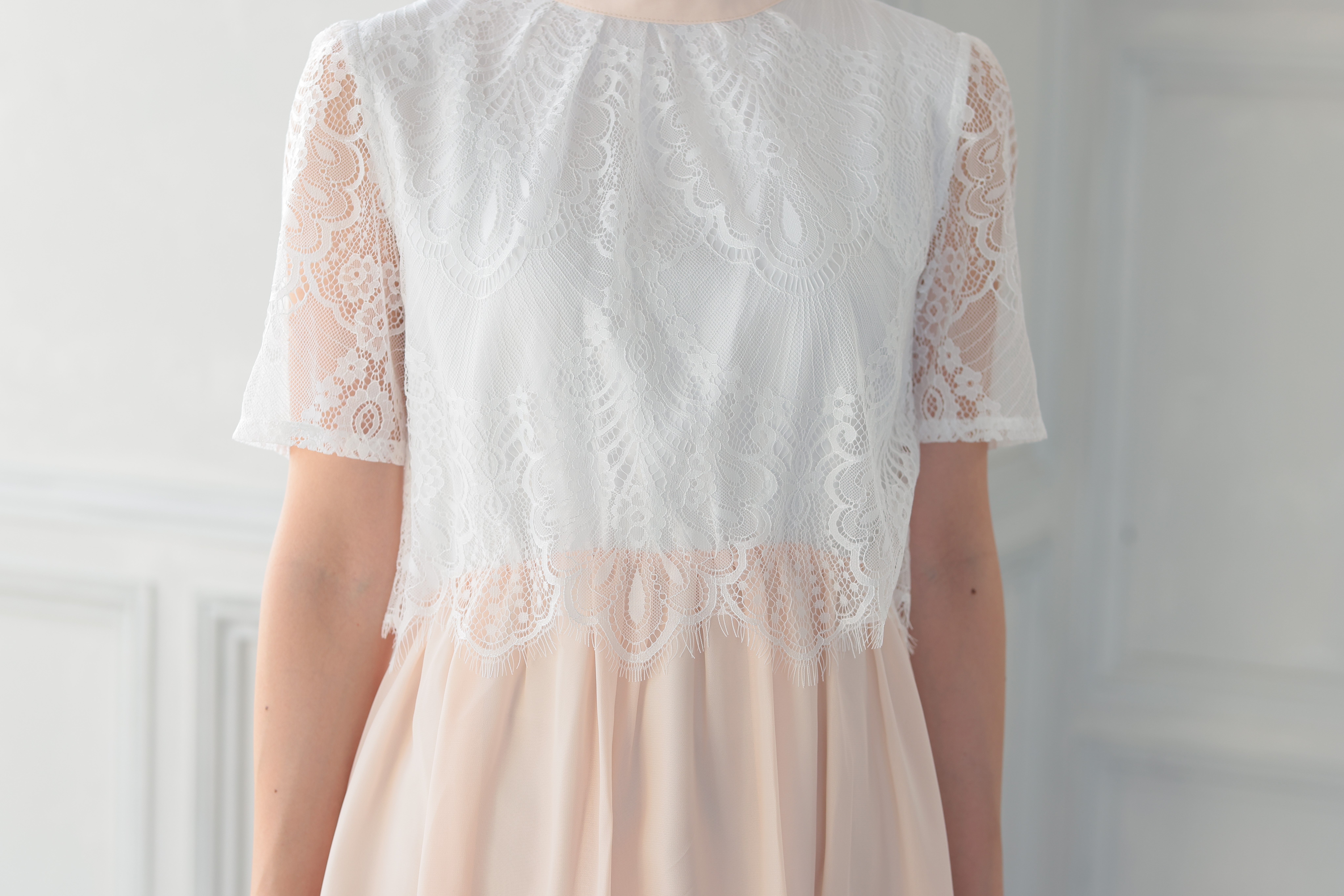 [レンタル] アートマリー ボトルネックワンピースジャケットスーツ【2点セット】ベージュの宅配レンタル - 5