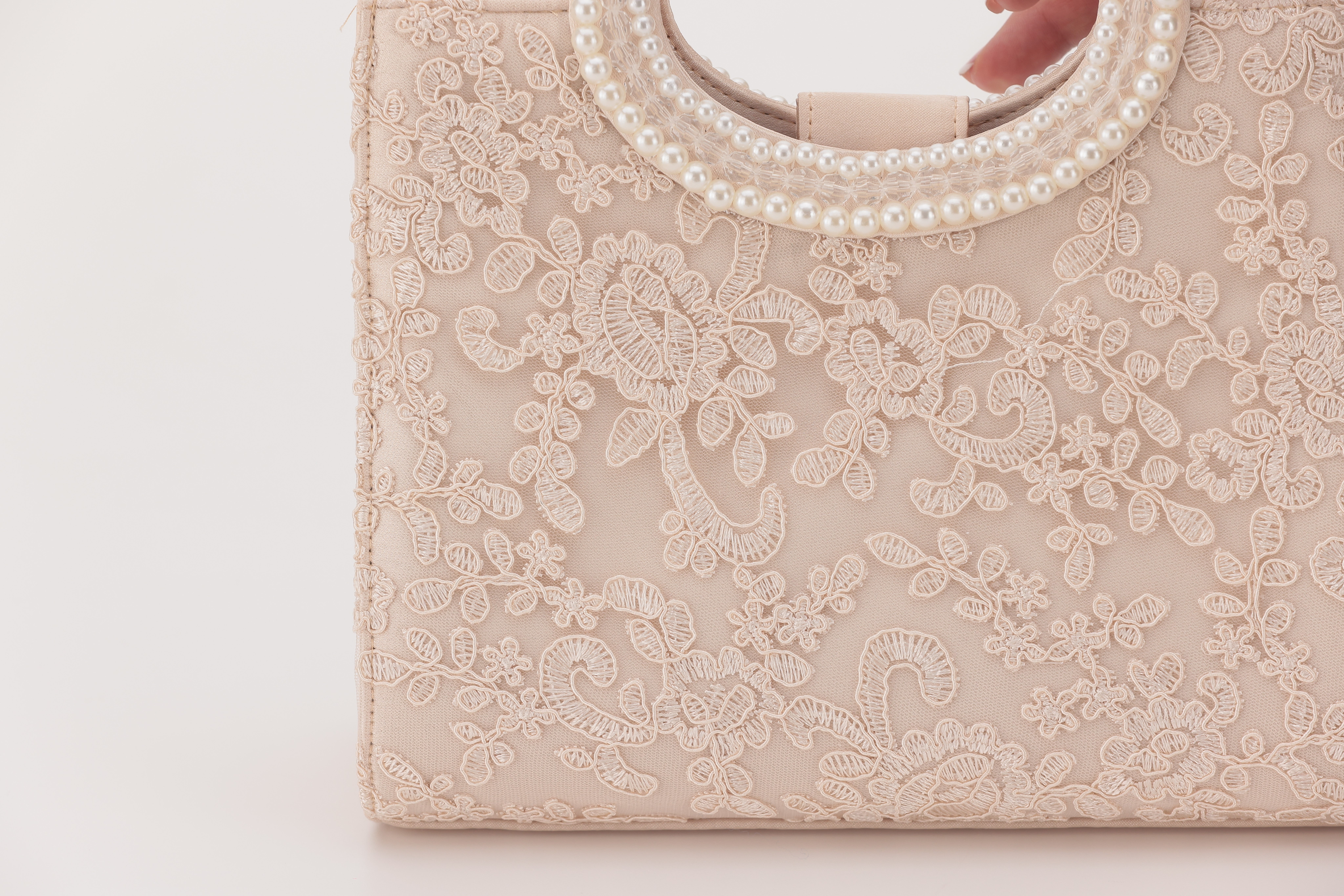 [レンタル] アートマリー ハンドパール刺繍パーティーバッグ ベージュの宅配レンタル - 6