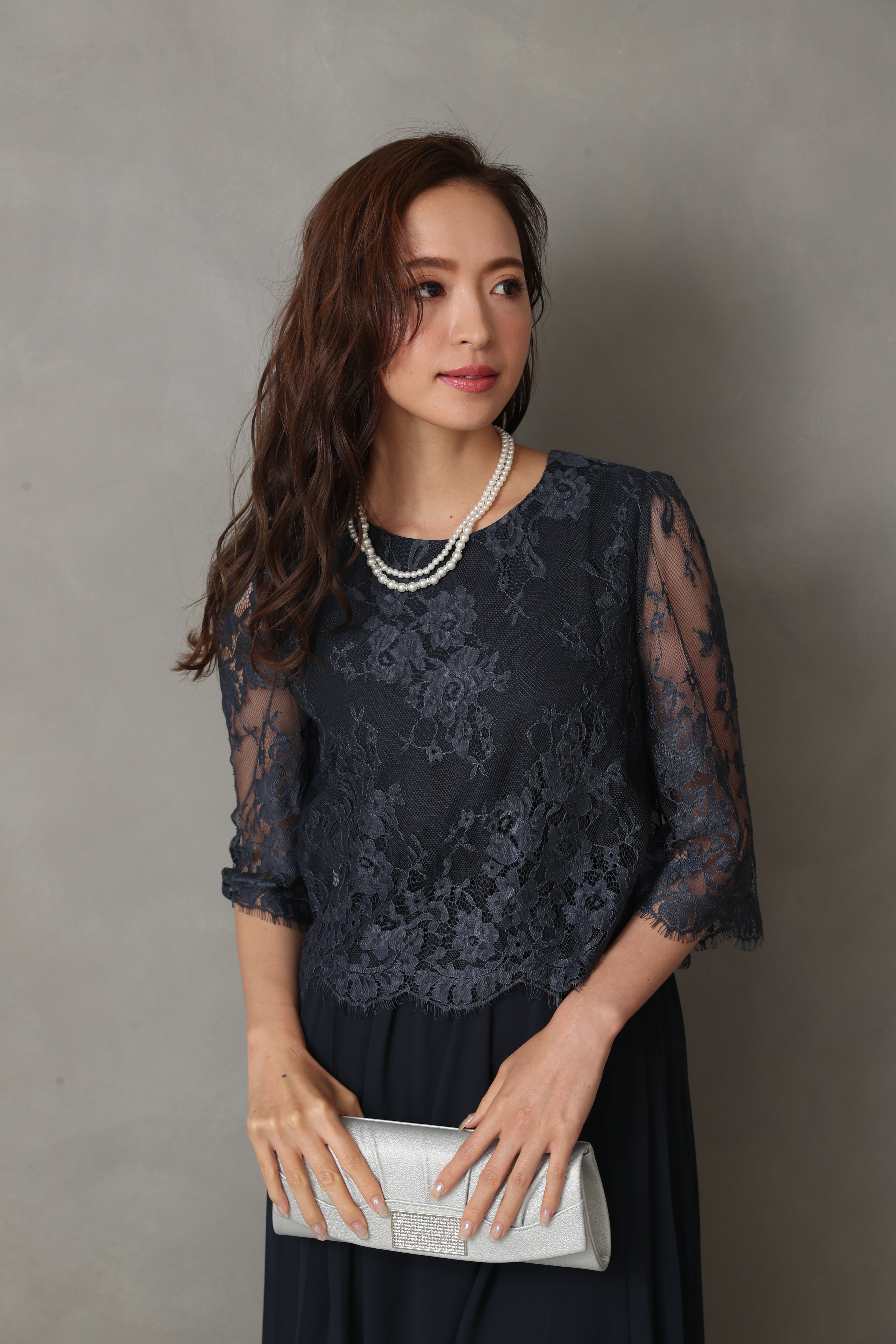 [レンタル] BELINDA DE CAPRIS サイドプリーツ レーススリーブ ワンピースドレス ネイビーの宅配レンタル - 31