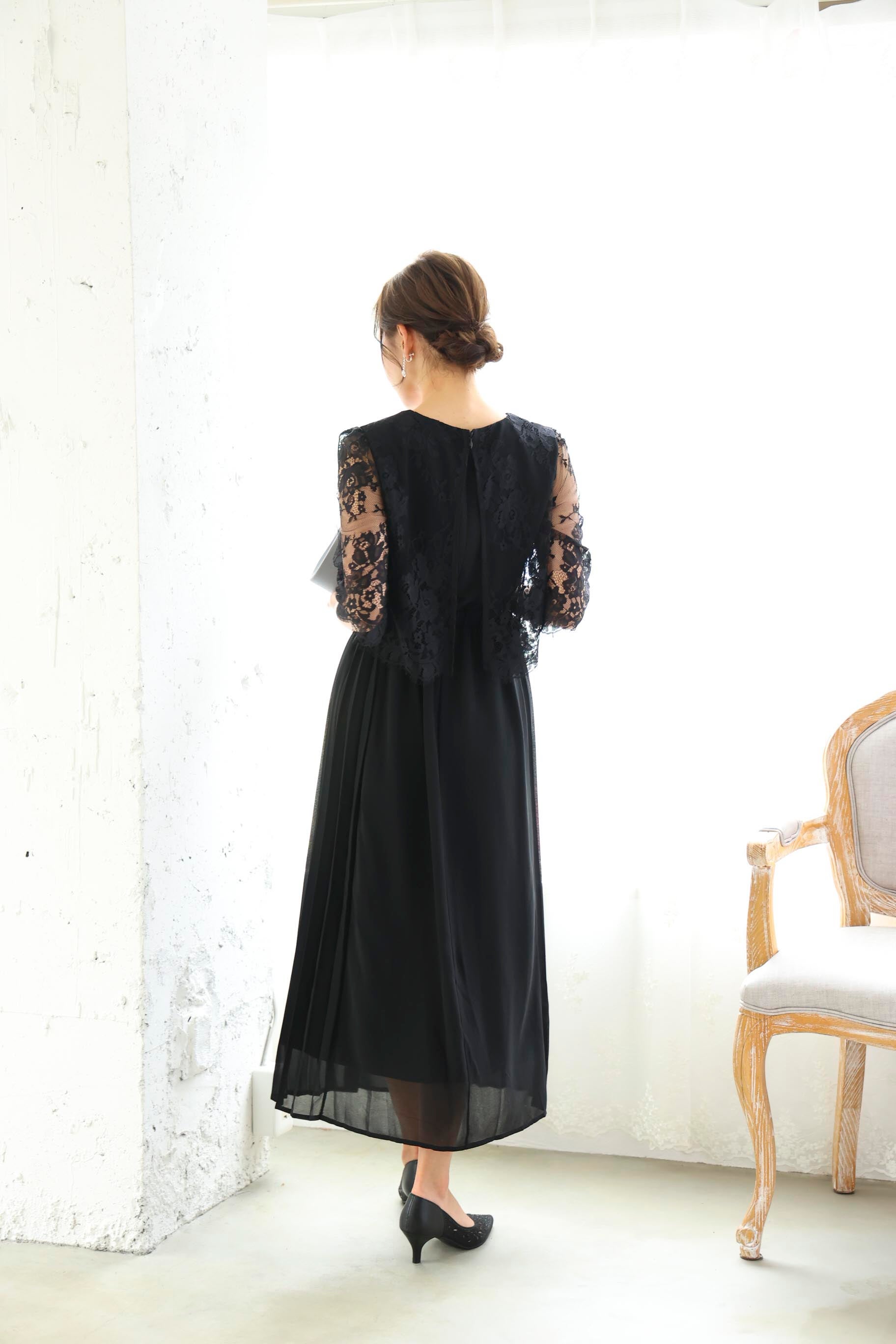 [レンタル] BELINDA DE CAPRIS サイドプリーツ レーススリーブ ワンピースドレス ブラックの宅配レンタル - 6