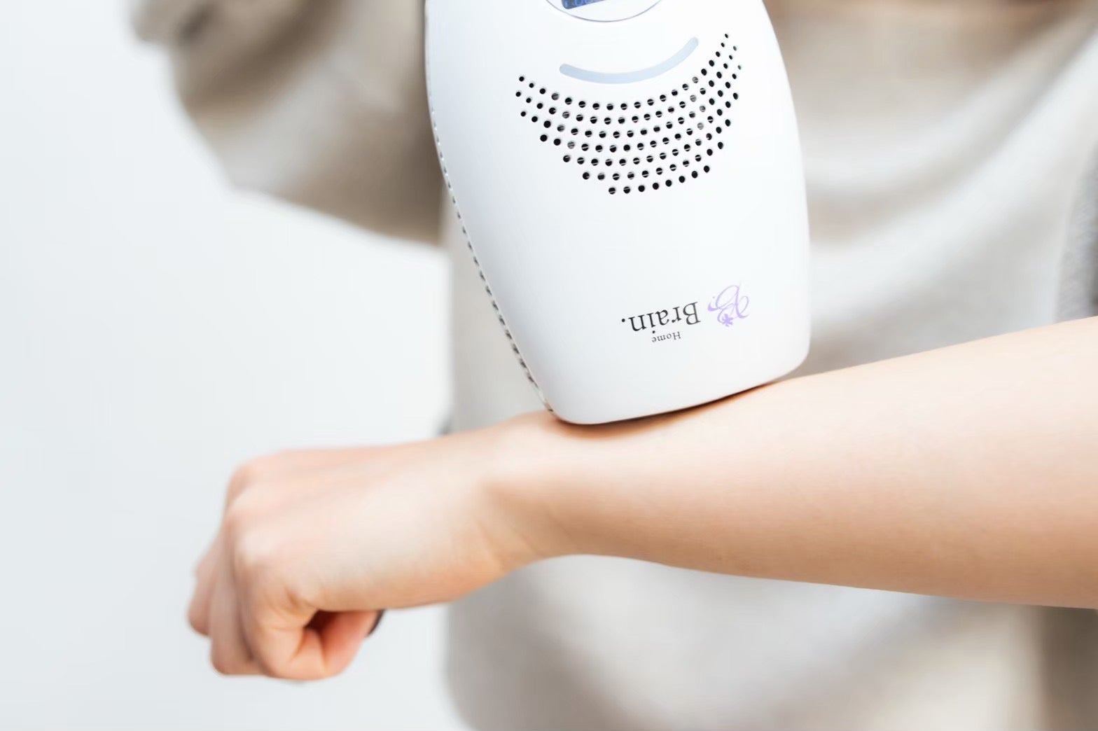 [レンタル] ラ・ヴェリテ(La・Verite) Home Brain 【家庭用美容器】 - 2