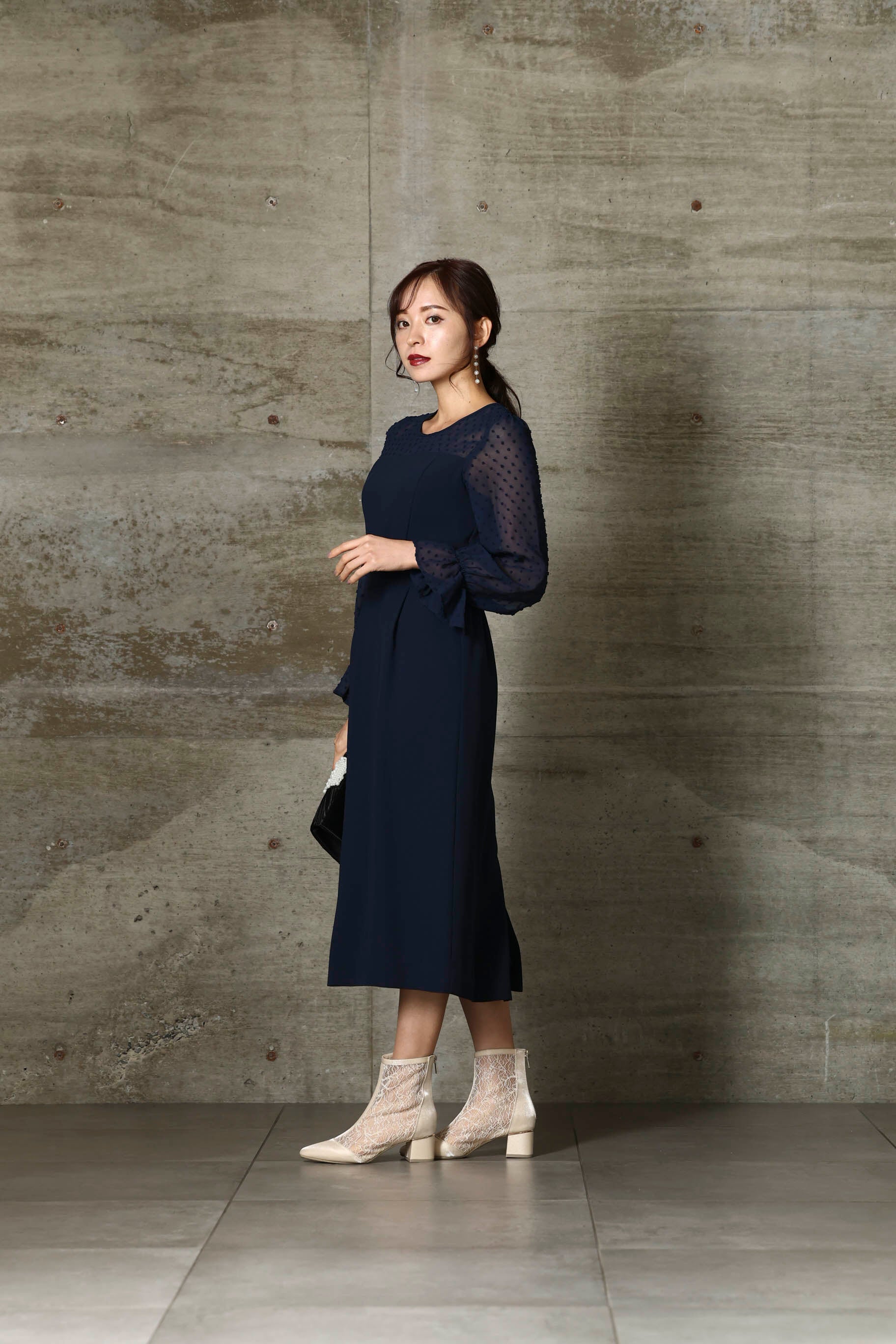 [レンタル] BELINDA DE CAPRIS フロッキー ドットチュール ワンピースドレス ネイビーの宅配レンタル - 2