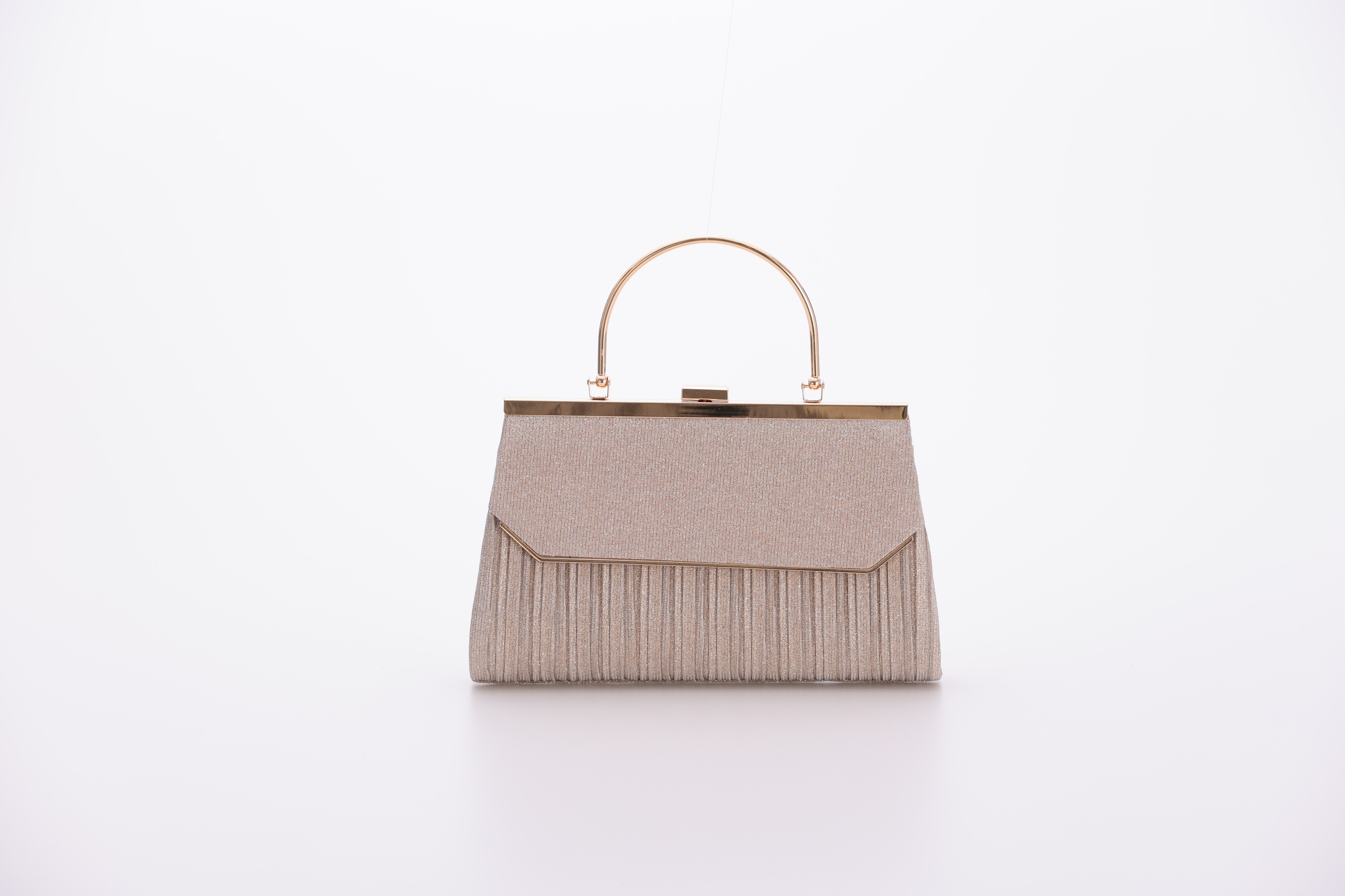 [レンタル] アートマリー ラメプリーツハンドル付きパーティーバッグ ベージュ