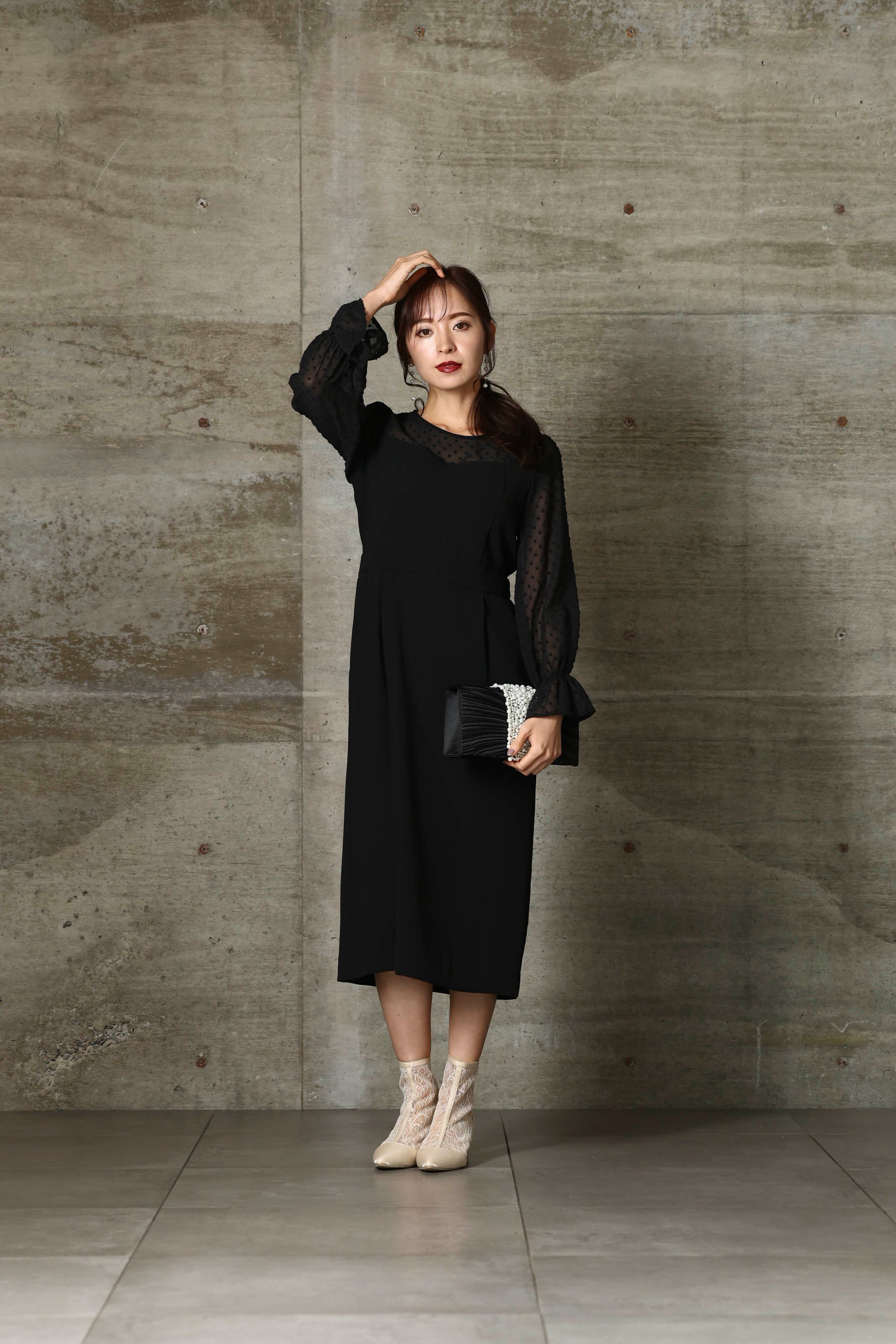 [レンタル] BELINDA DE CAPRIS フロッキー ドットチュール ワンピースドレス ブラックの宅配レンタル - 2