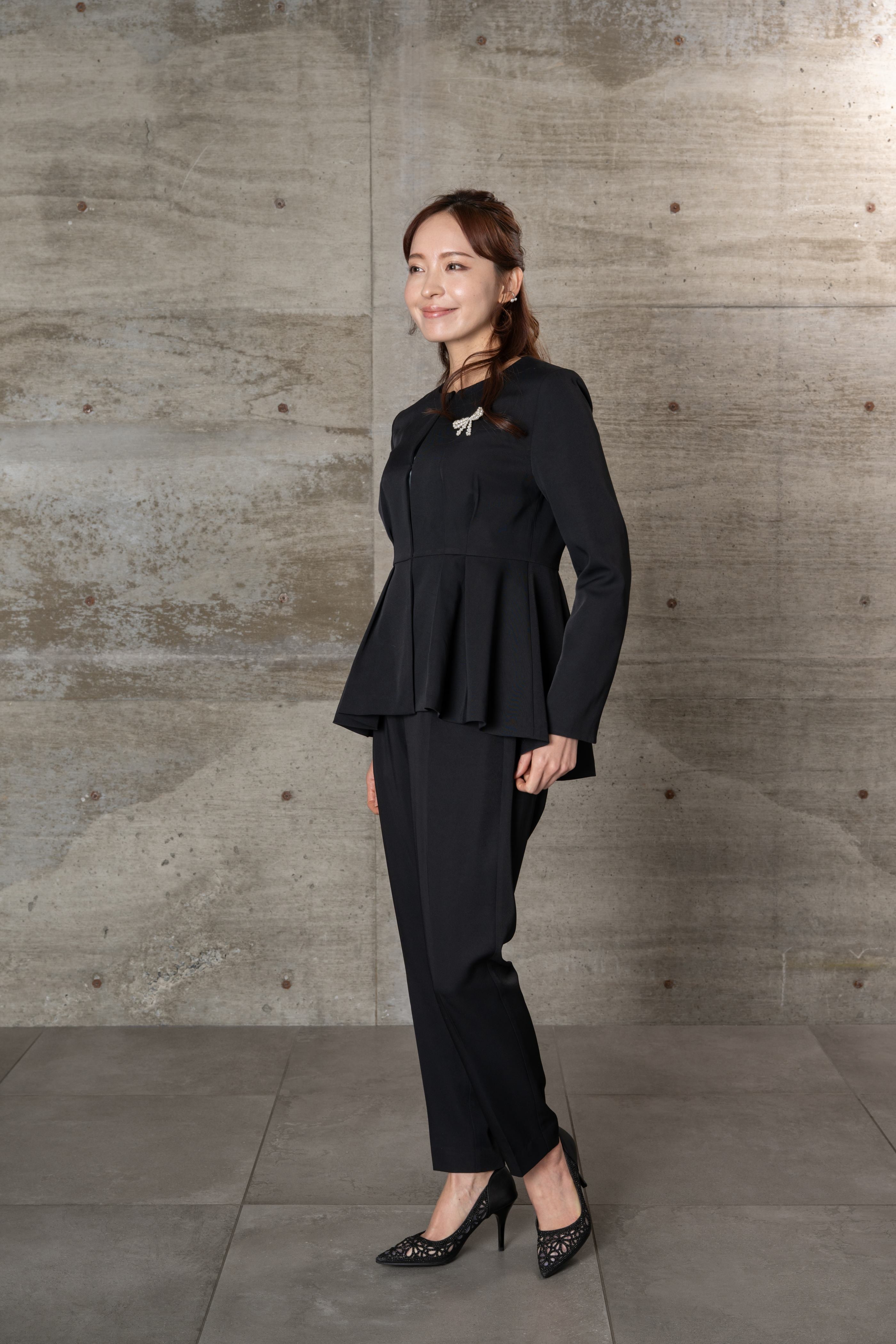 [レンタル] BELINDA DE CAPRIS ノーカラーAラインジャケット テーパード2P レディーススーツの宅配レンタル - 8