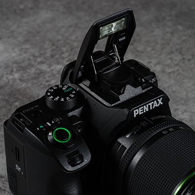 レンタル Pentax K 70 18 135wr キット ブラック 一眼レフ Rentio レンティオ