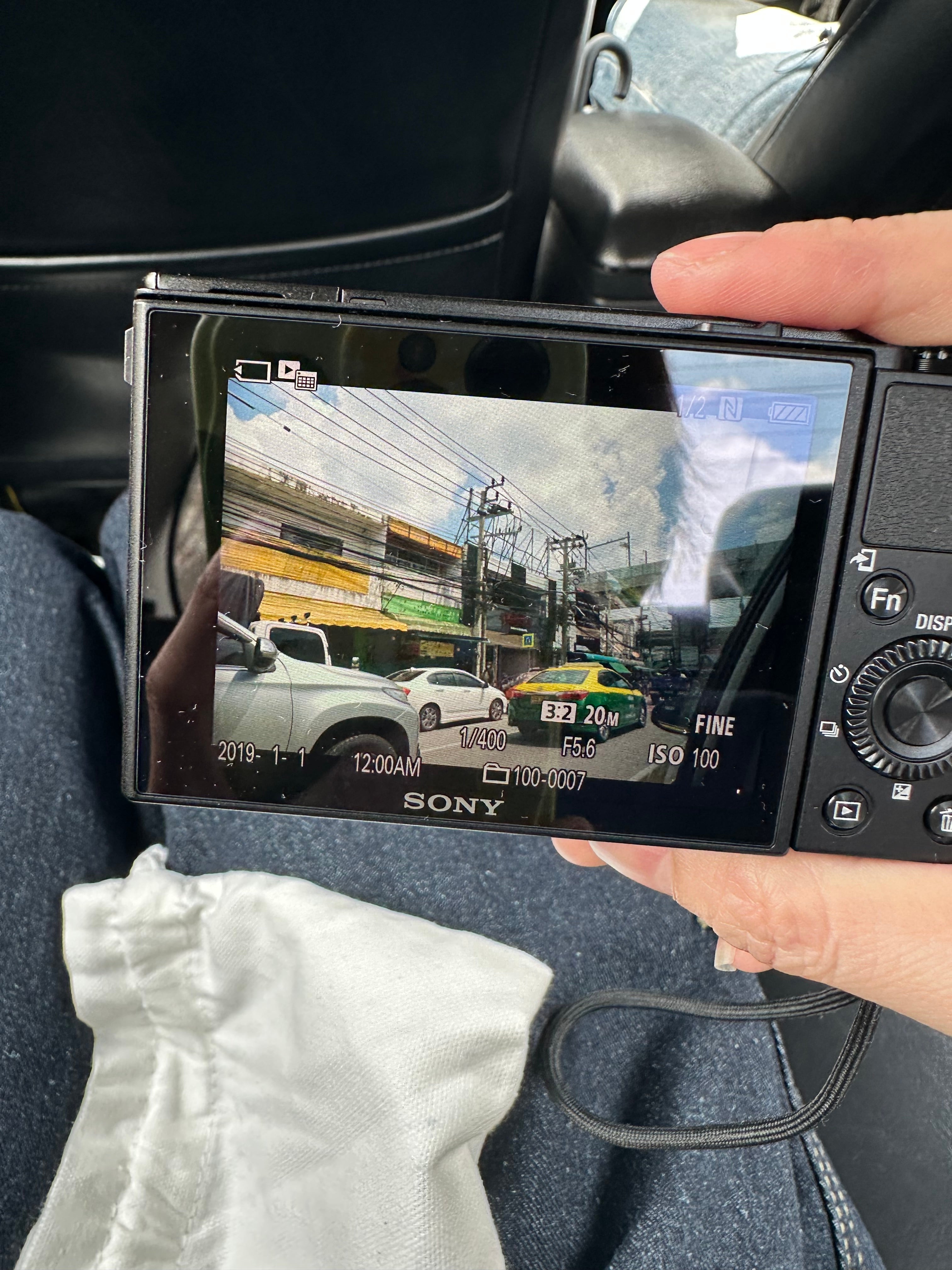 レンタル] ソニー Cyber-shot DSC-RX100M7 コンパクトデジタルカメラ