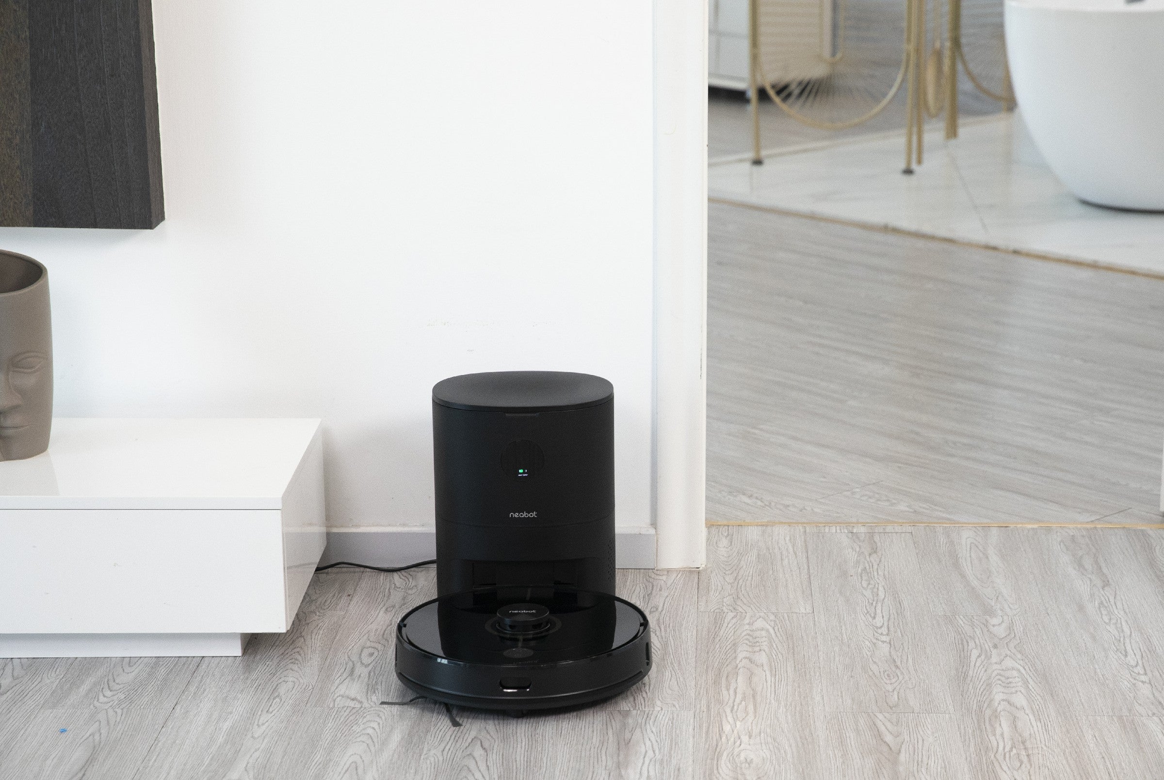 レンタル] Neabot NoMo N2 ニーボット ロボット掃除機 - Rentio