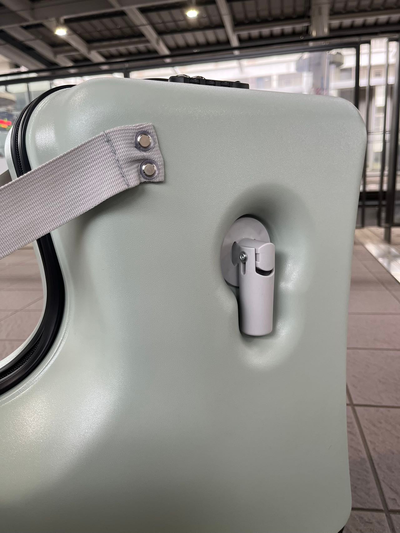 [レンタル] [5-8泊向けサイズ]キッズトラベル 折りたたみハンドル 65L 子供が乗れるキャリーケースの宅配レンタル - 11