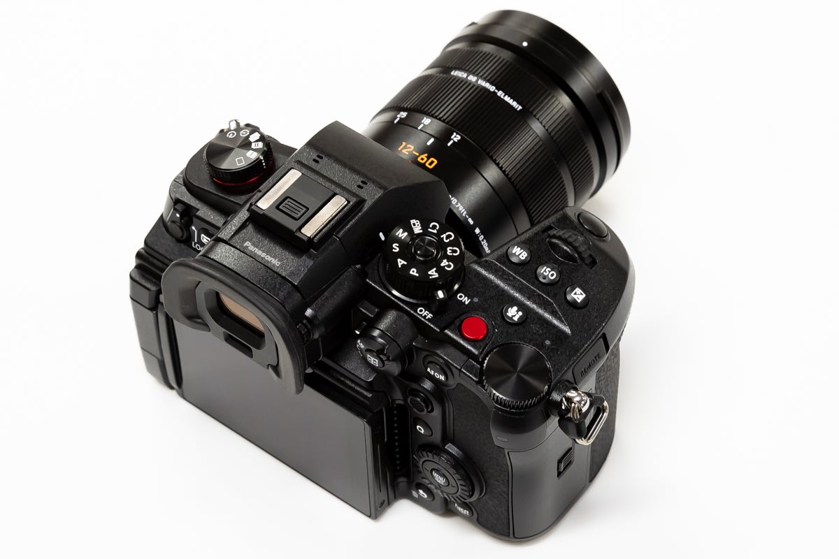 レンタル] パナソニック LUMIX DC-GH6 ボディ ミラーレス一眼 - Rentio