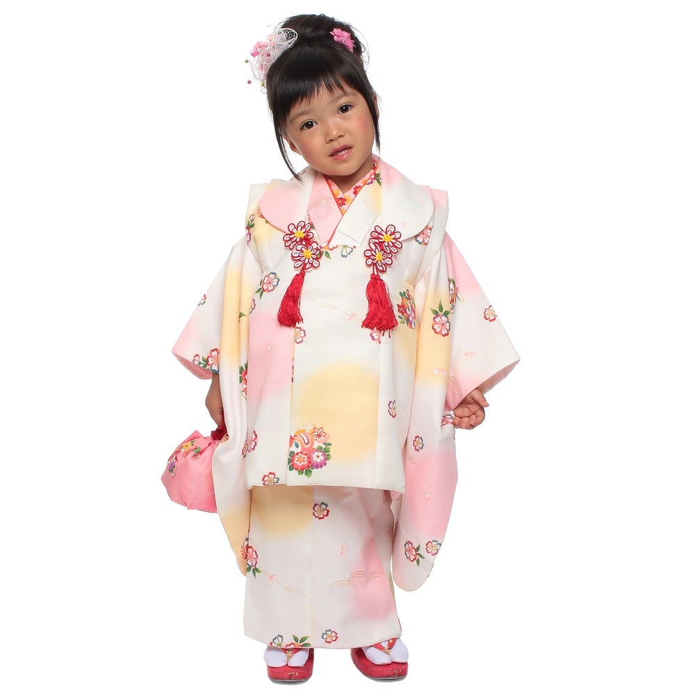 七五三　女の子(着物　長襦袢　ひふ三点セット)三歳～五歳用　肩揚げ　腰揚げ済み 七五三 女の子(着物 長襦袢 ひふ三点セット)三歳～五歳用 肩揚げ