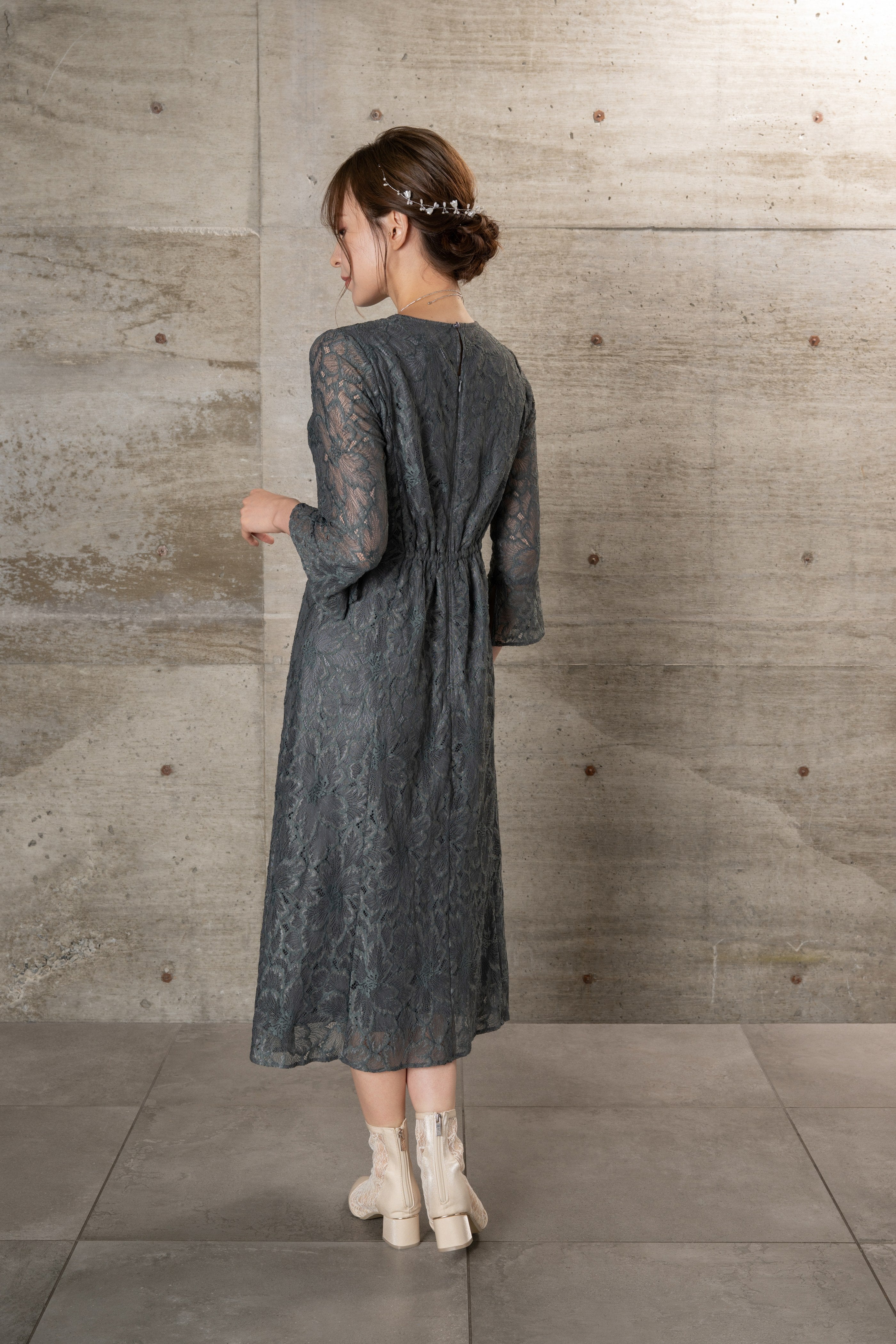 [レンタル] BELINDA DE CAPRIS レースベルスリーブワンピース ワンピースドレスの宅配レンタル - 4