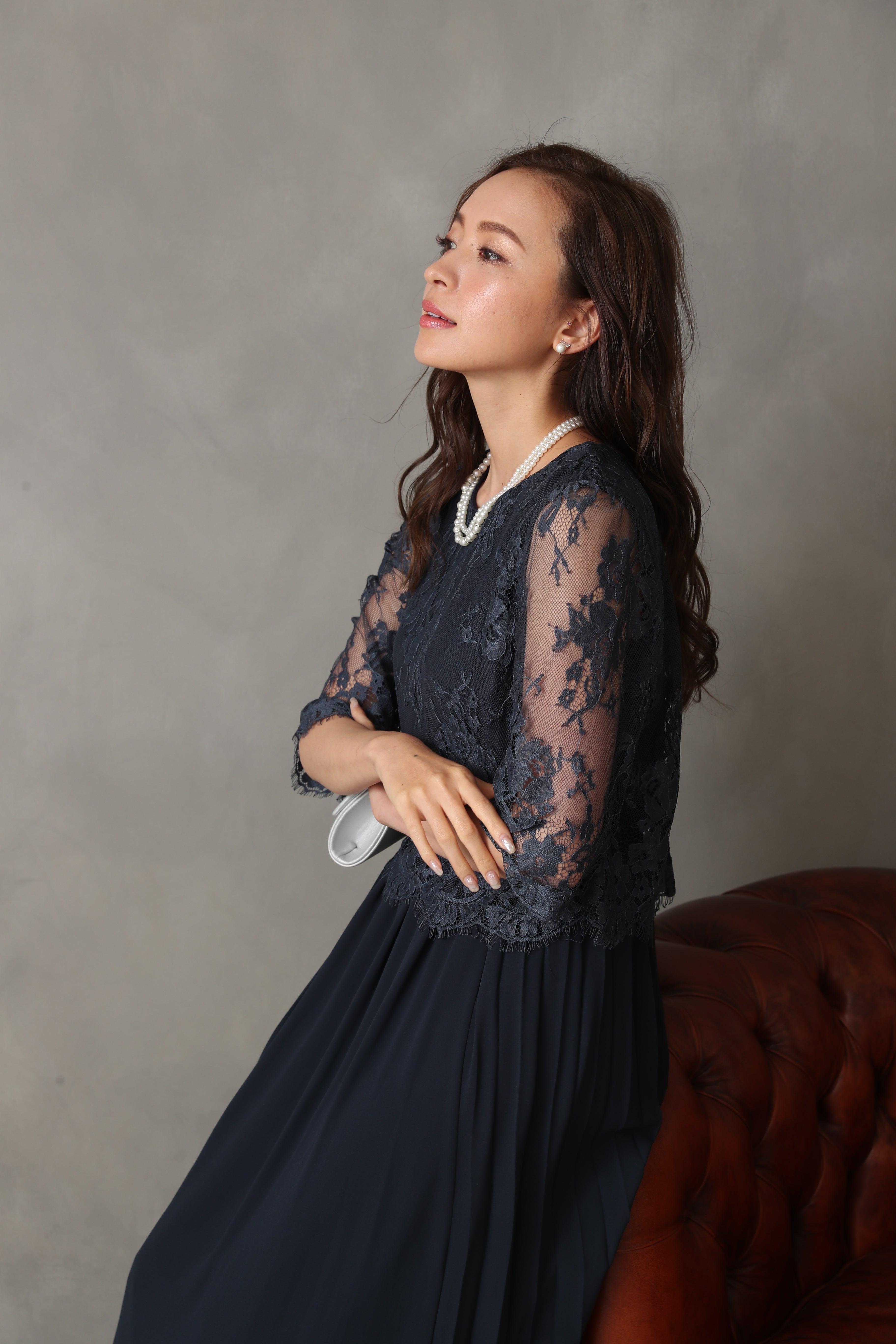 [レンタル] BELINDA DE CAPRIS サイドプリーツ レーススリーブ ワンピースドレス ネイビーの宅配レンタル - 40