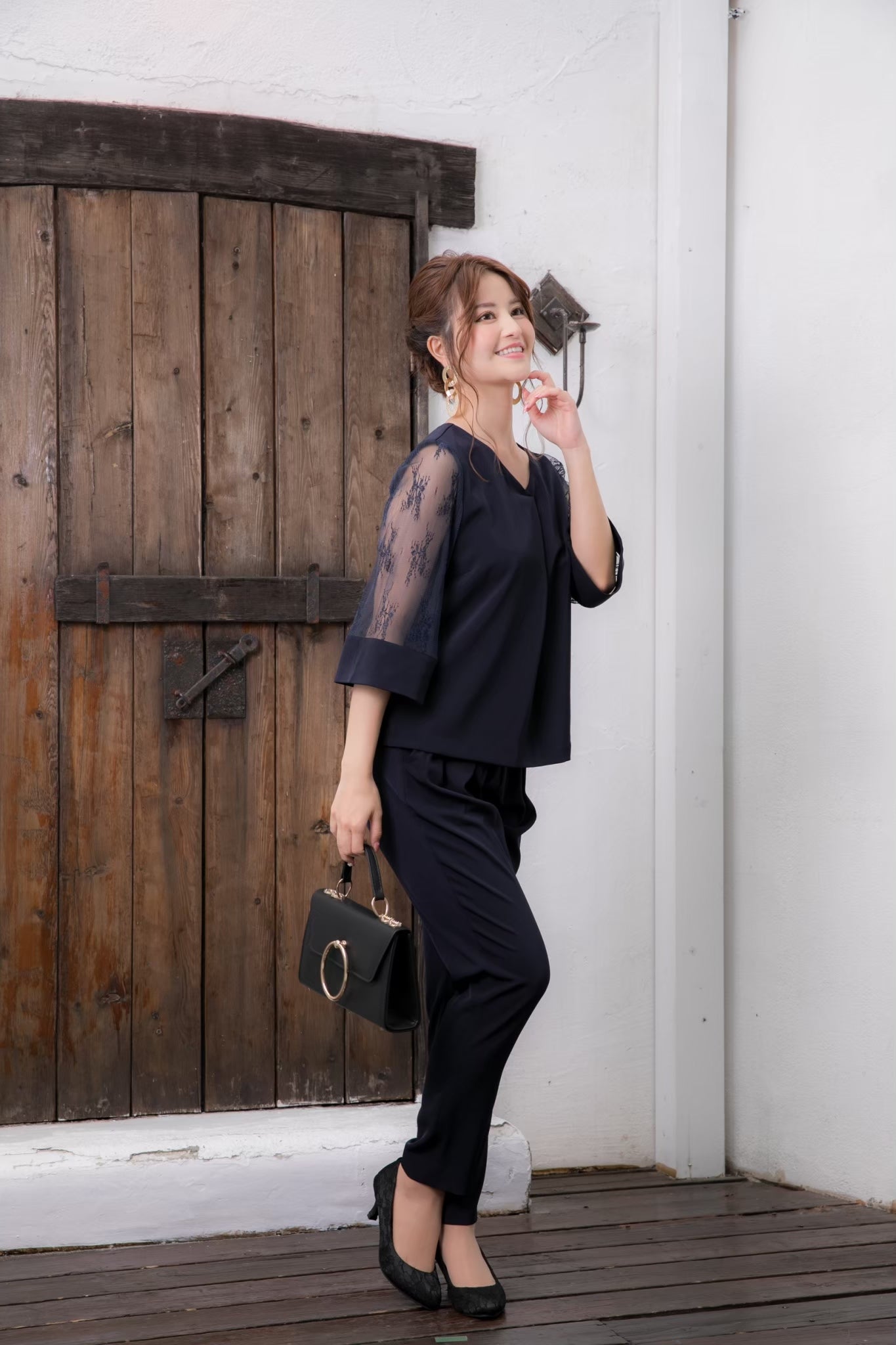 [レンタル] BELINDA DE CAPRIS チュールスリーブカフス セットアップ パンツドレス ネイビーの宅配レンタル - 3