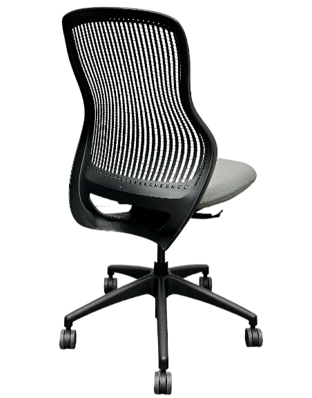 INNOVATION ファントムチェア　ブラック　廃盤 レンタル] Knoll ReGeneration ブラック系 KNRL-50H-D20309 オフィス