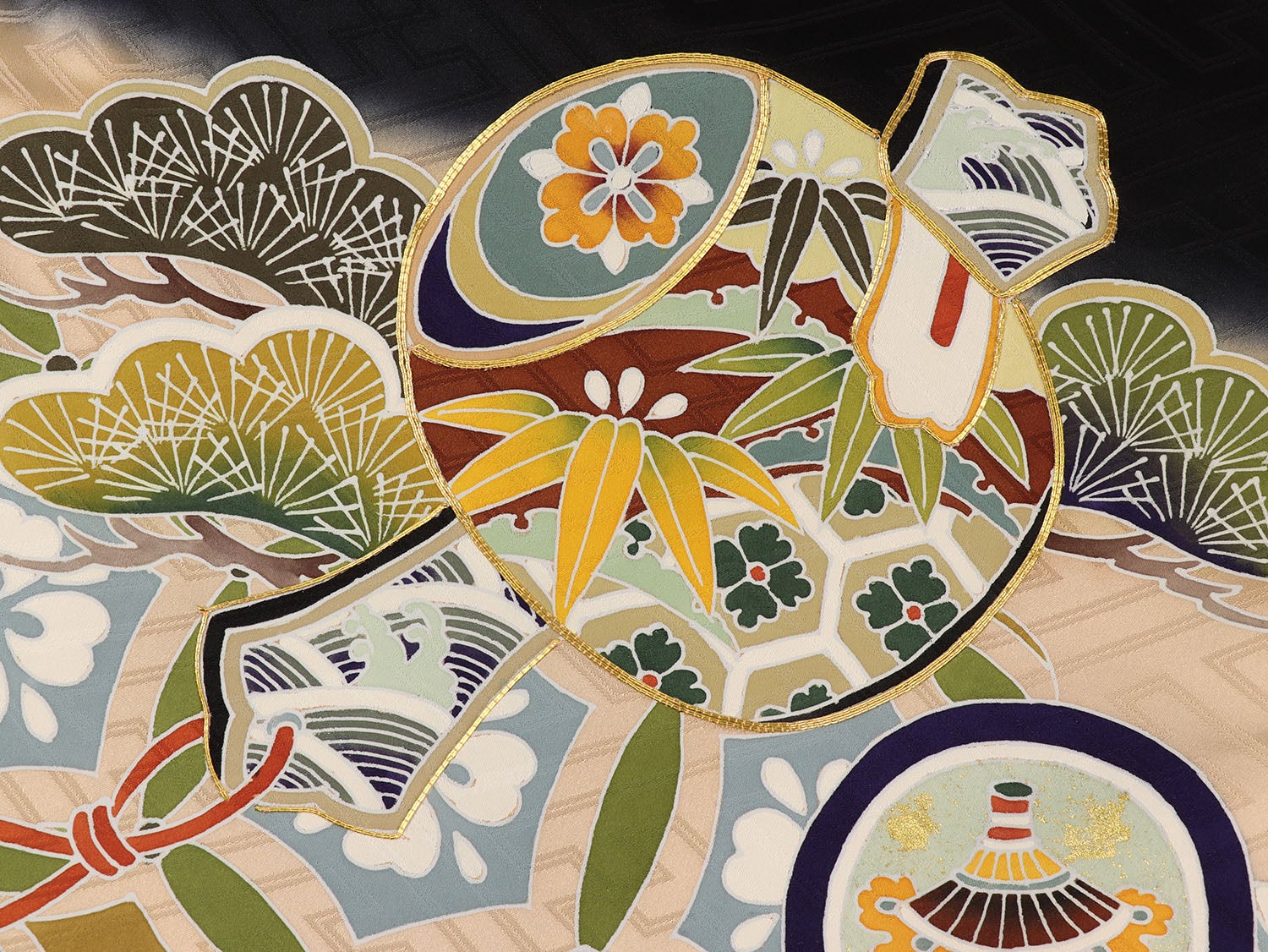 [レンタル] 男の子 お宮参り 産着 レンタル6点フルセット 正絹 打ち出の小槌に松と軍配 黒色の宅配レンタル - 4