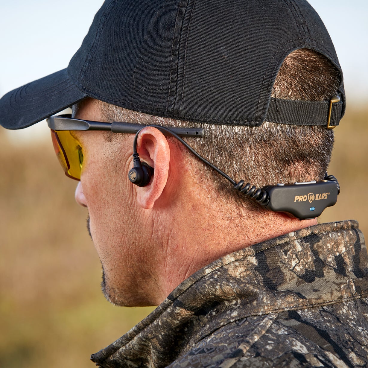 [レンタル] Pro Ears Stealth28 (ステルス28) HTBT 聴覚保護具/集音器/ワイヤレスイヤホン 3in1 - 3