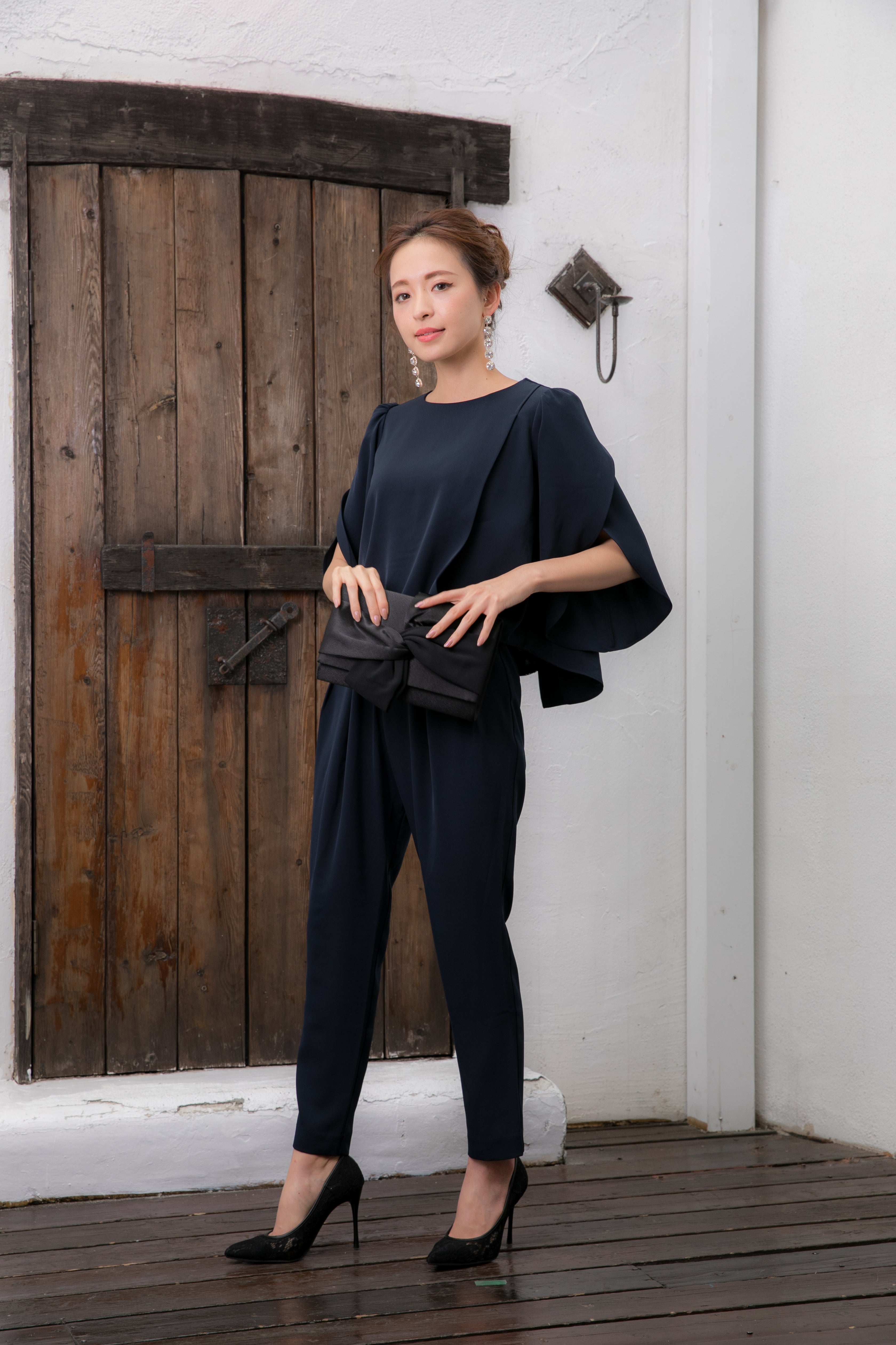 [レンタル] BELINDA DE CAPRIS チューリップスリーブ セットアップ パンツドレス ネイビーの宅配レンタル - 2