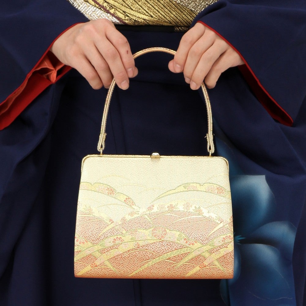 [レンタル] 振袖 大花柄 Mサイズ(レッド×ブラック,レッド) / Lサイズ(ネイビー)の宅配レンタル - 6