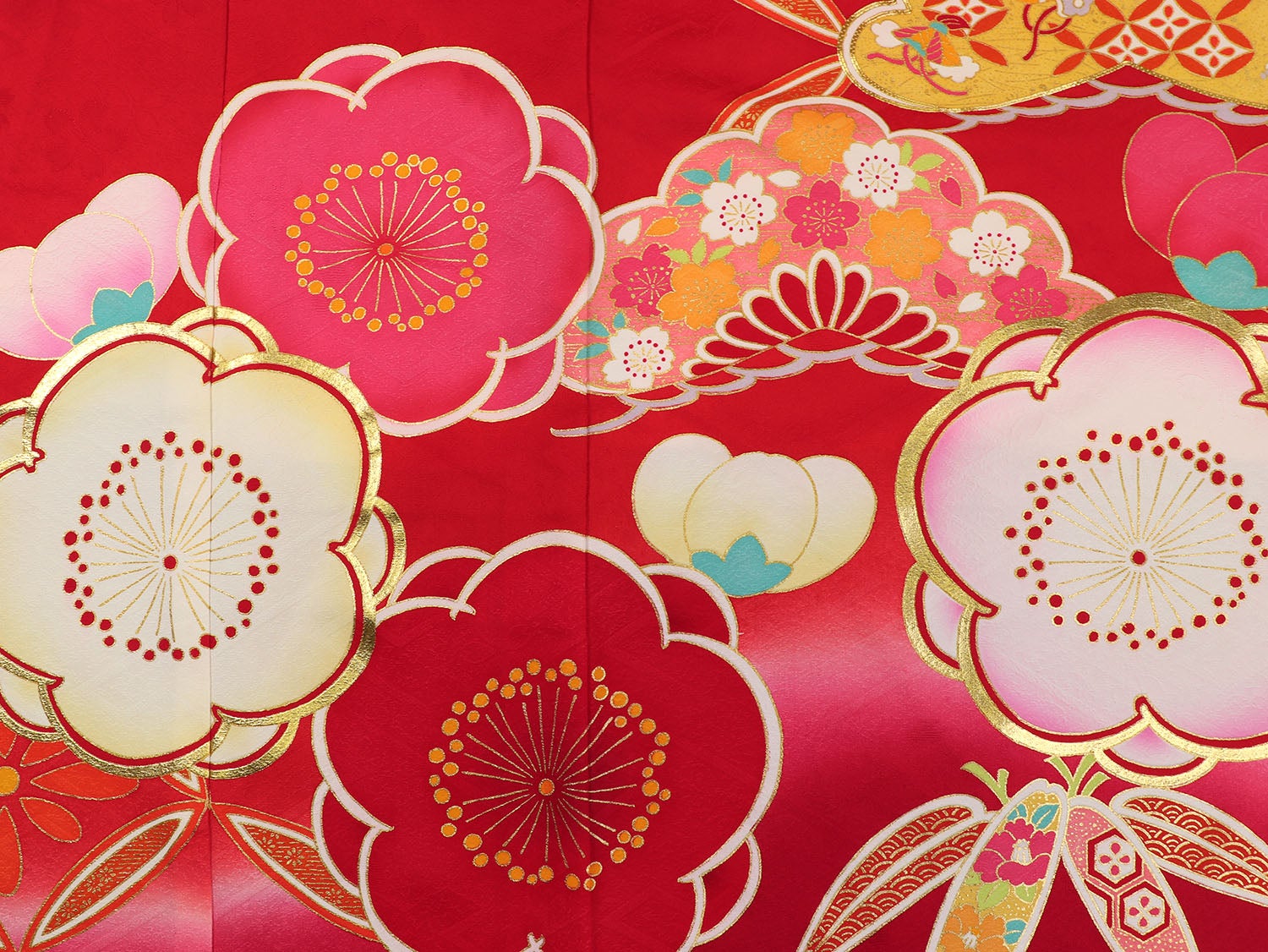 [レンタル] 女の子 お宮参り 産着 レンタル6点フルセット 正絹 金駒刺繍の吉祥梅 赤色の宅配レンタル - 5